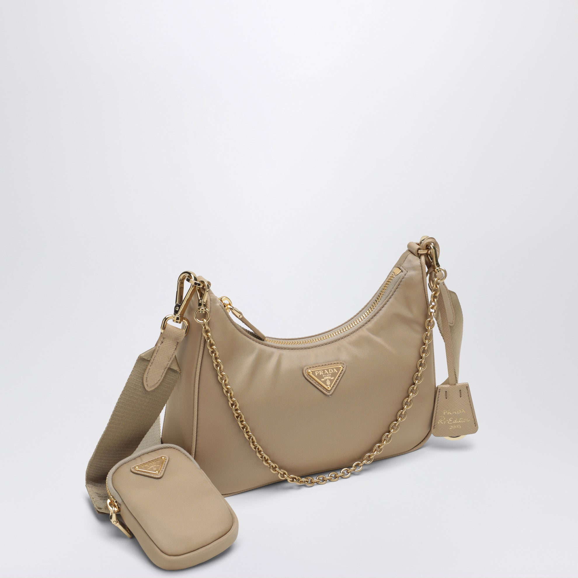 Re-Edition 2005 bag in camel Re-Nylon