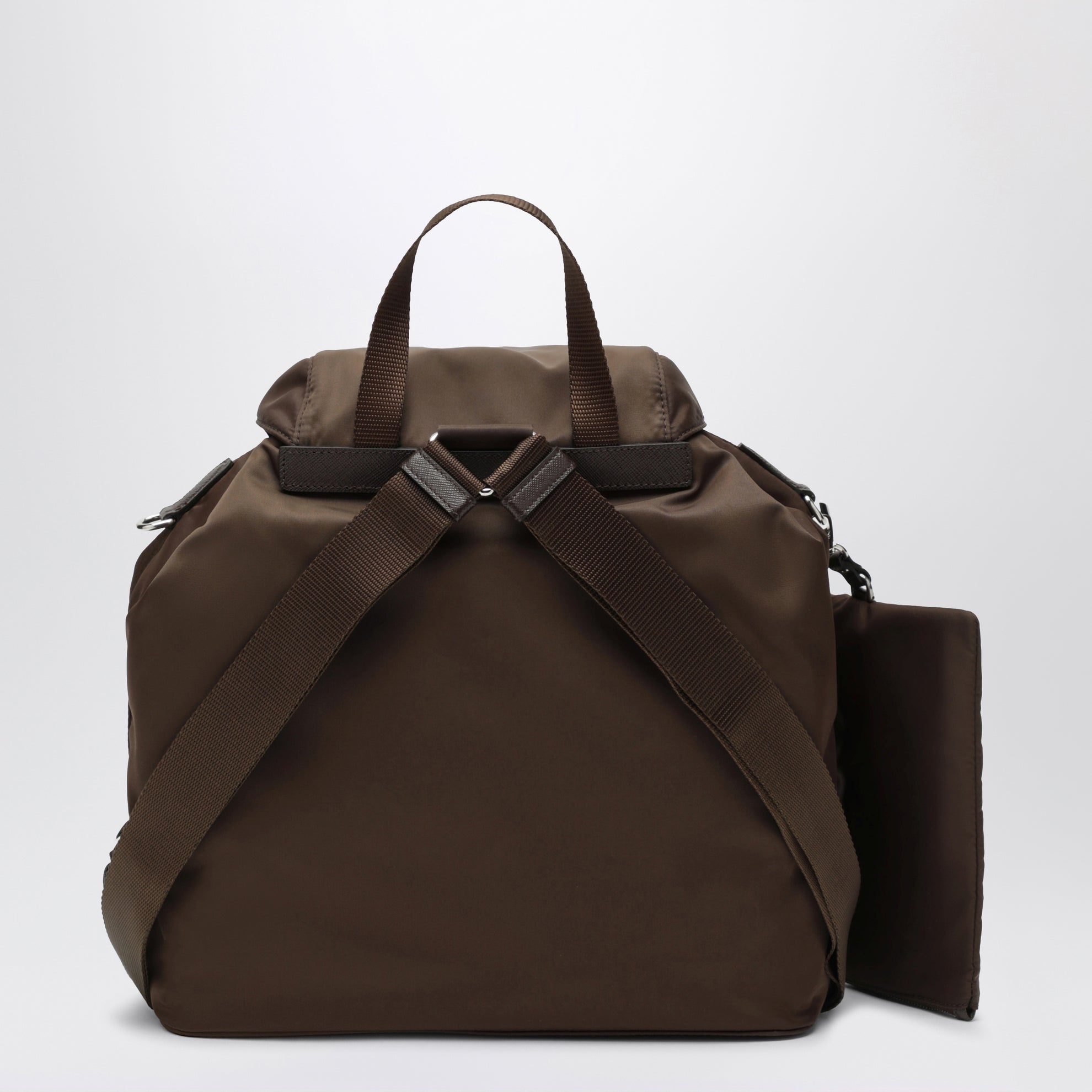 Zaino in Re-Nylon e Saffiano con pouch marrone