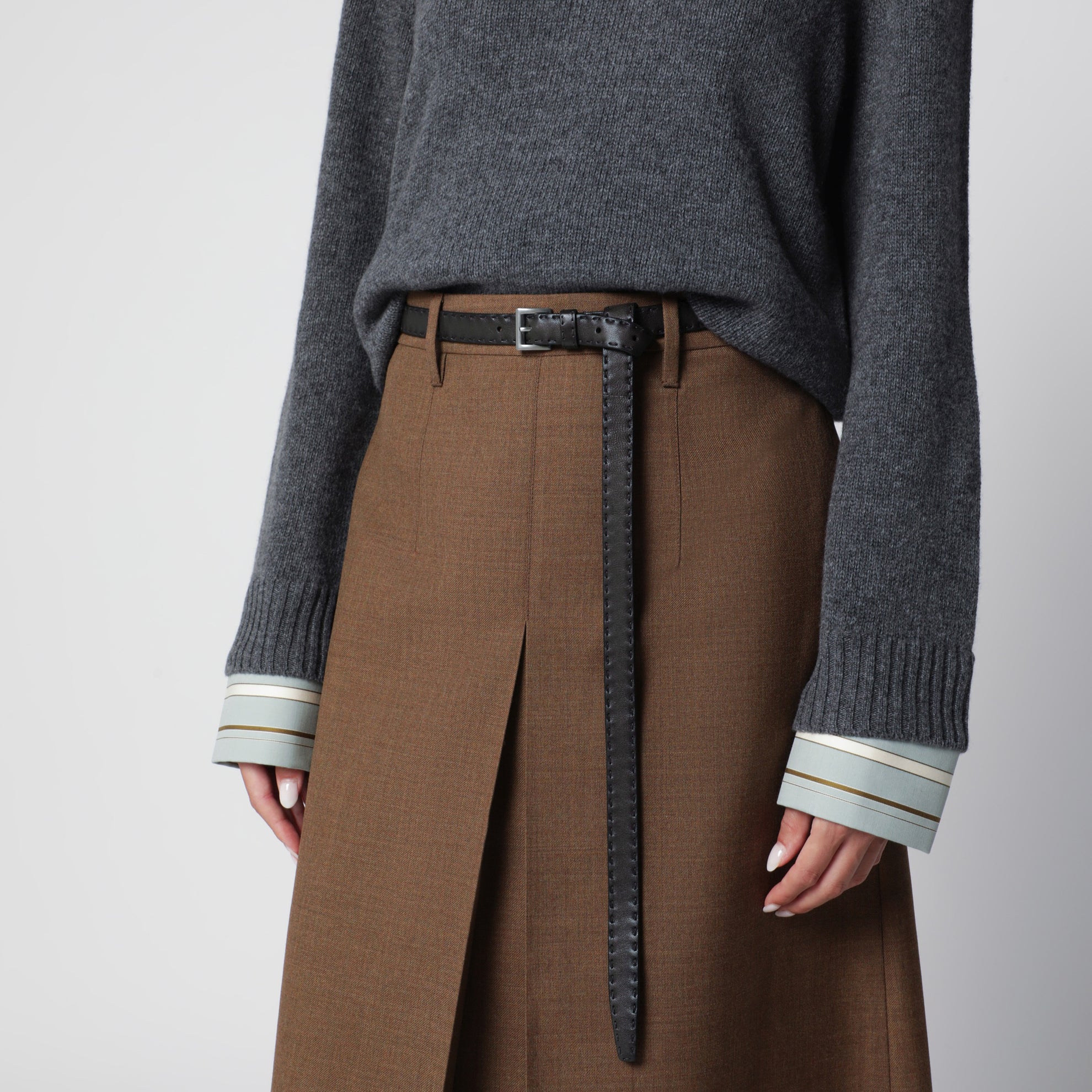 Ceinture fine en cuir couleur Café