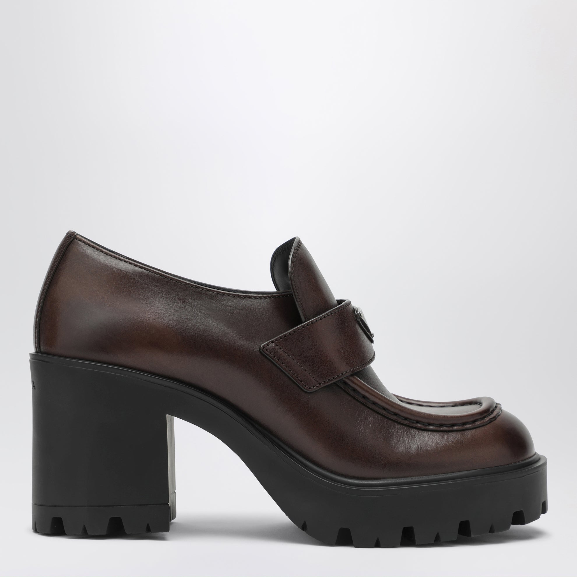 Brown platform heeled loafers