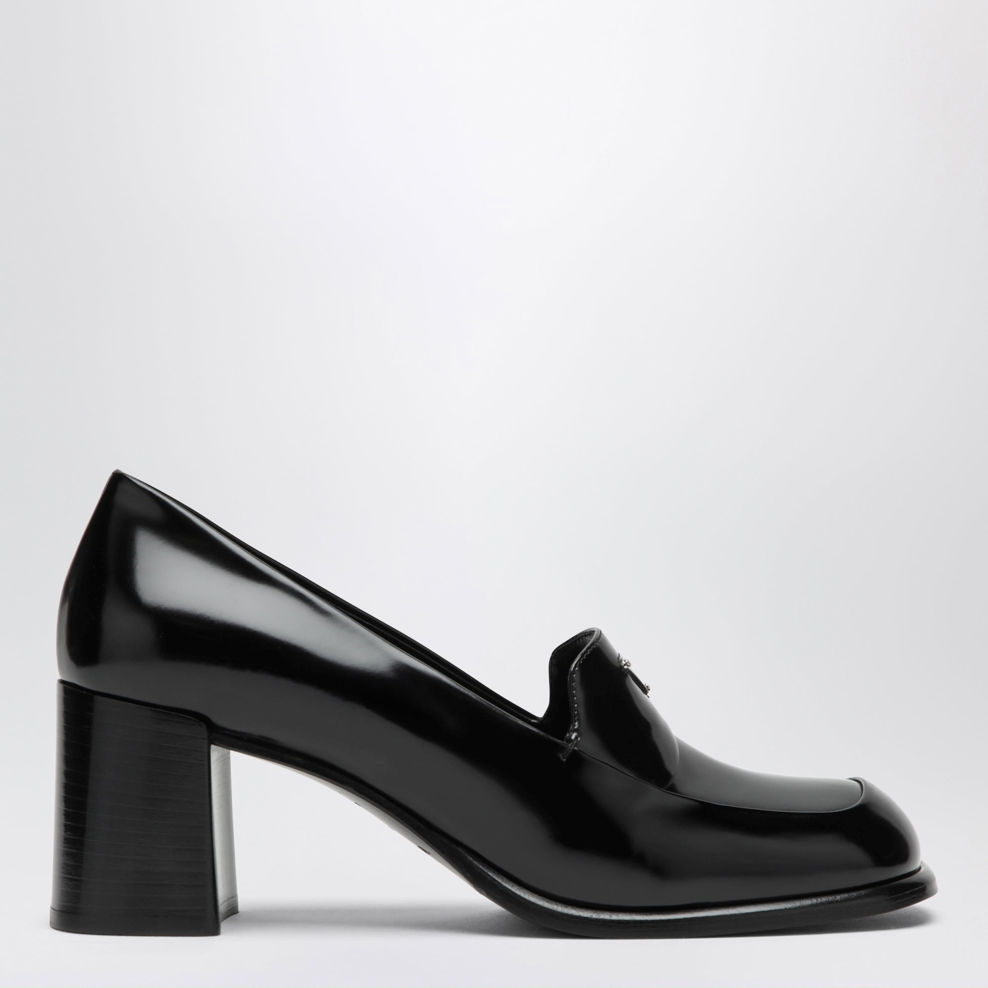 Black brushed leather heeled loafers