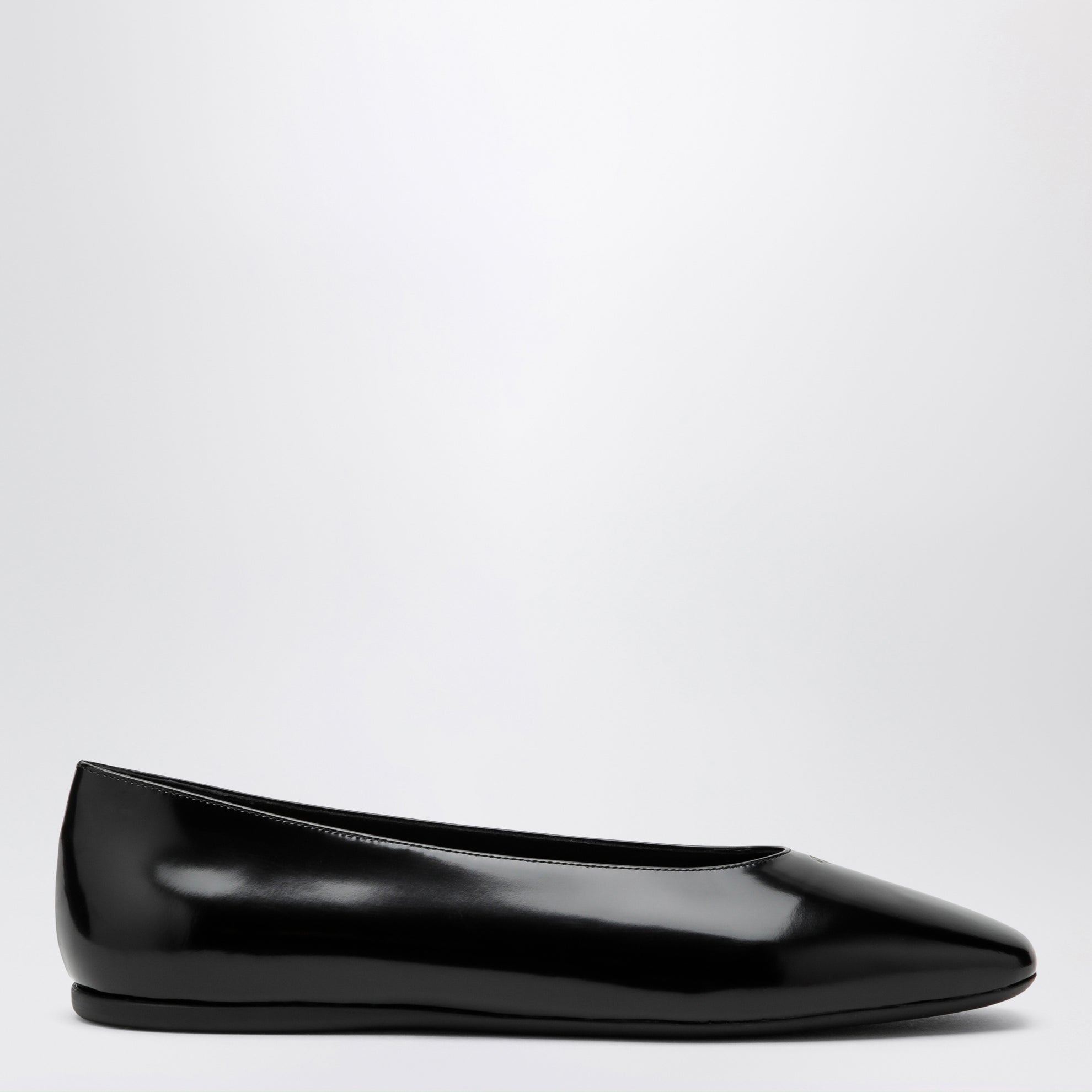 Ballerines noires en cuir brossé