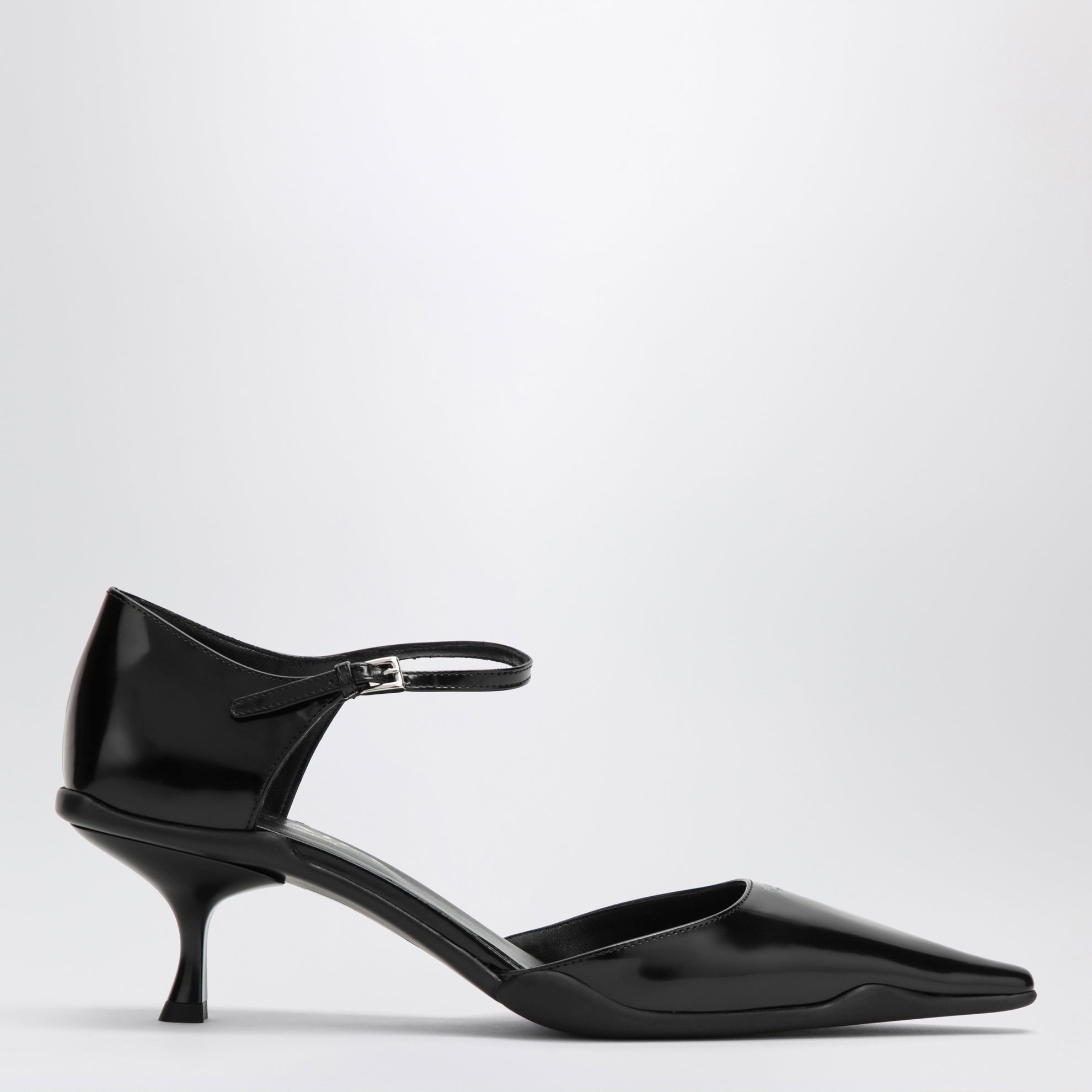 Black brushed leather side-open pumps