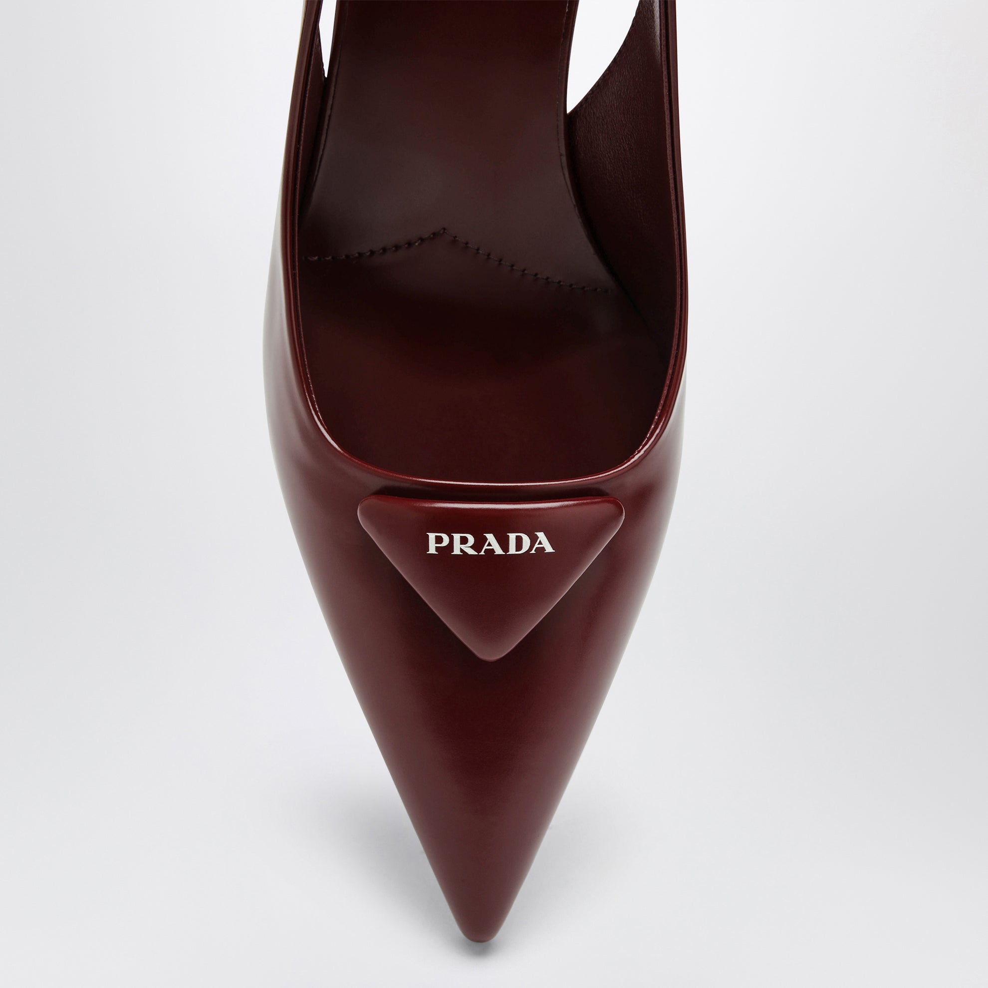 Décolleté slingback in pelle spazzolata color porpora