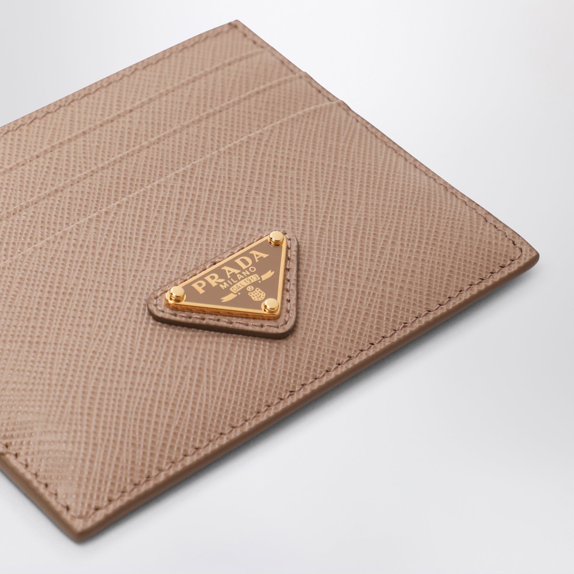 Powder Saffiano card case