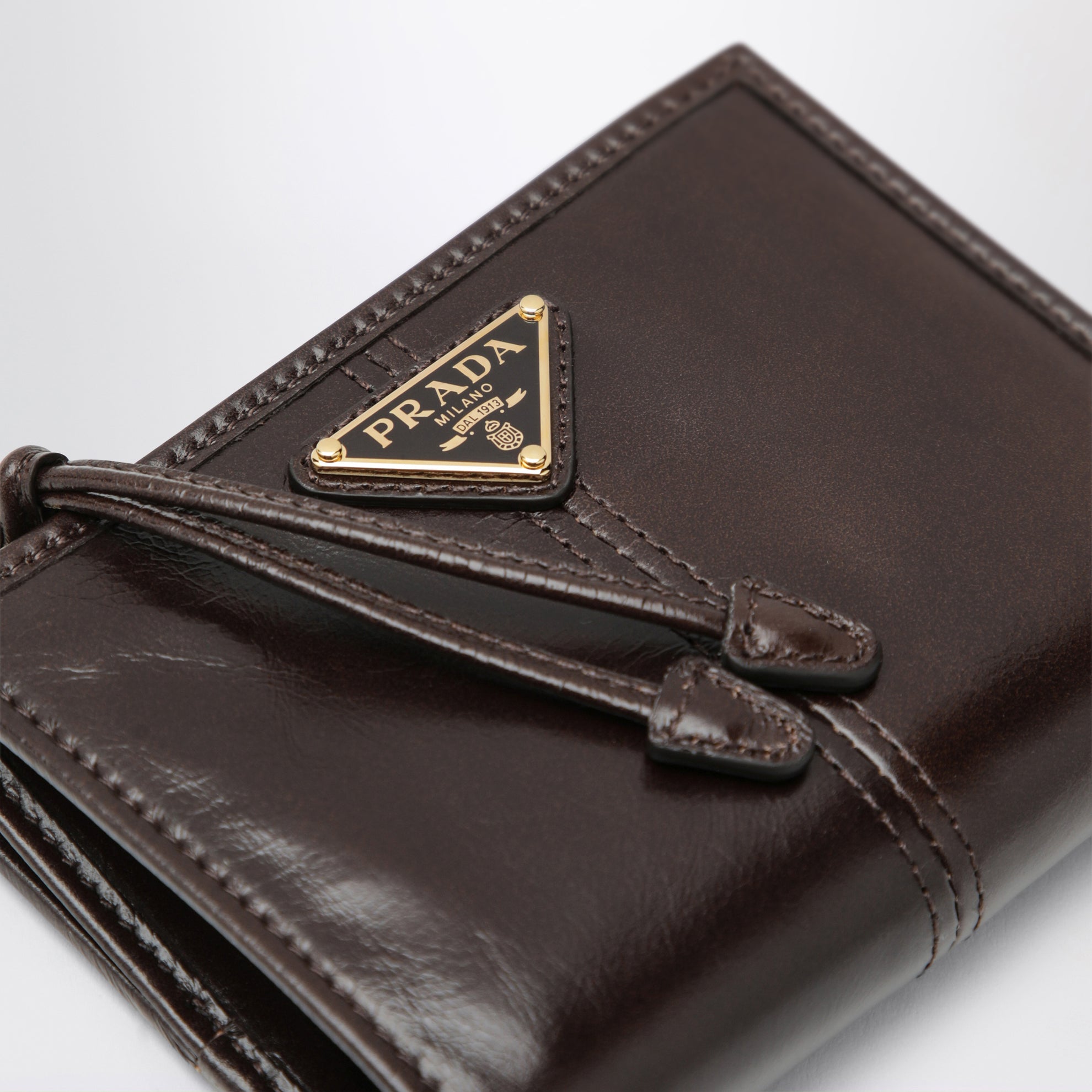 Small Dark Brown Leather Wallet