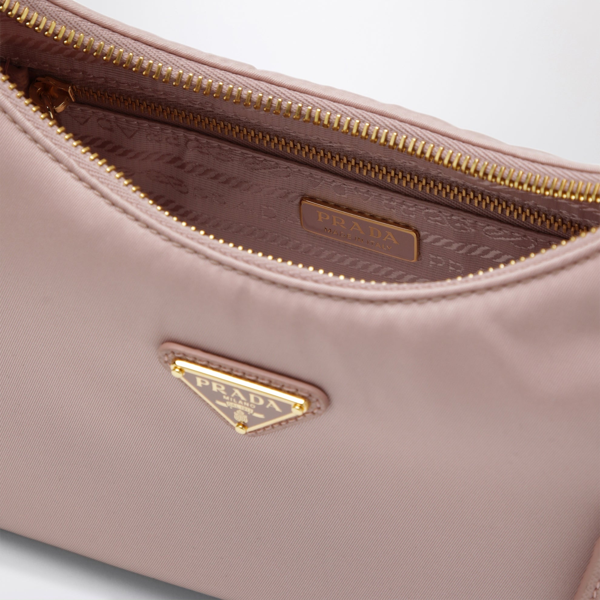 Re-Edition 2005 bag in Pesco pink Re-Nylon and Saffiano leather