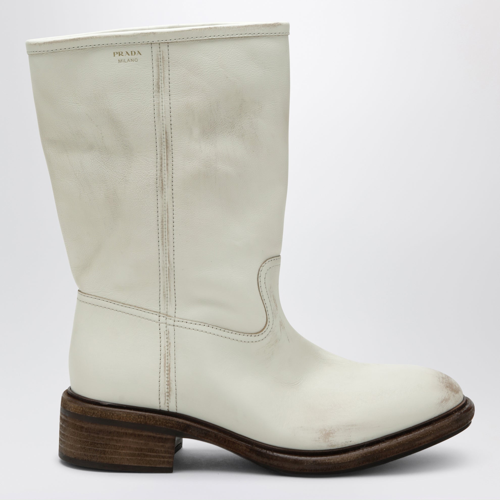 Bottes couleur talc en cuir effet vieilli