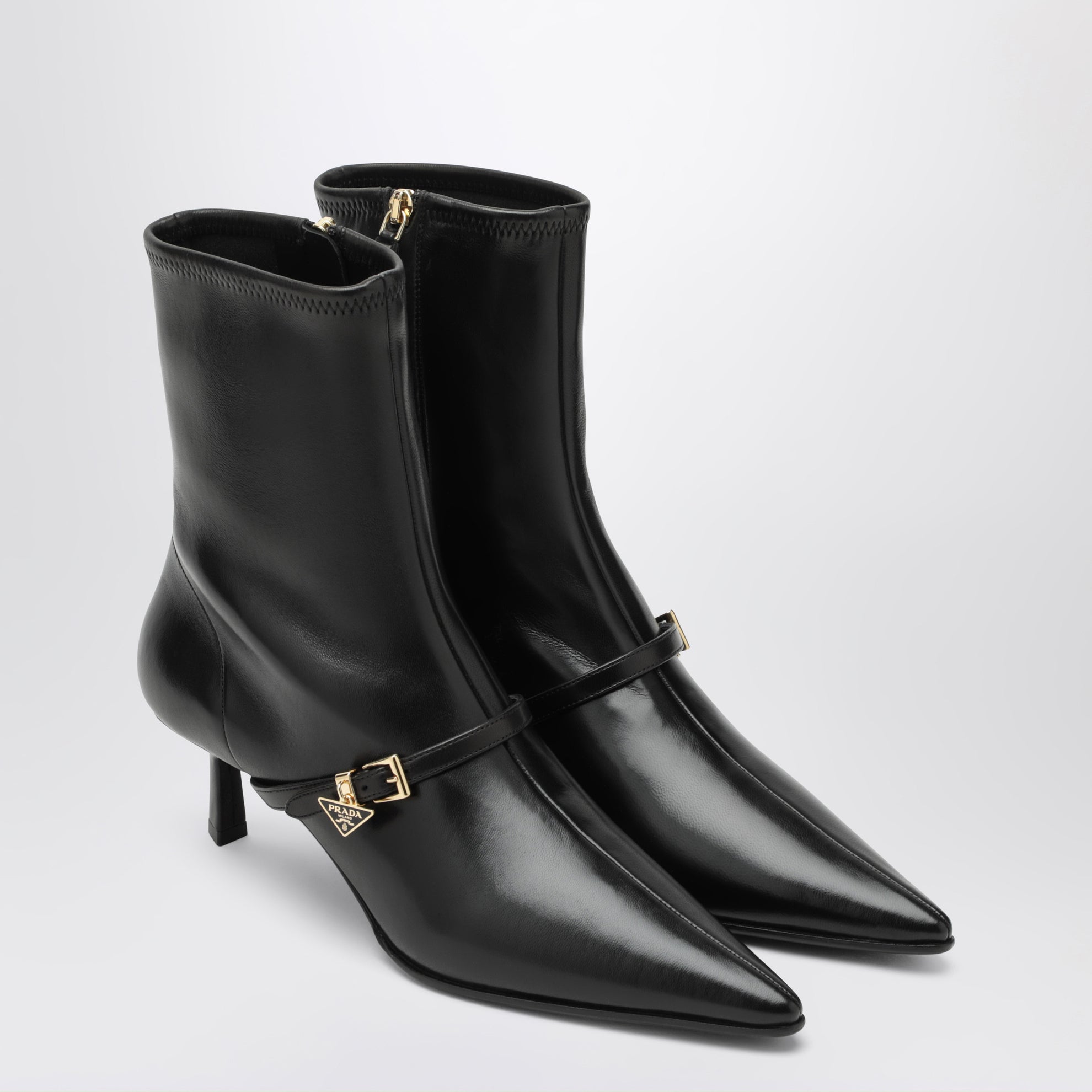 Bottines noires en cuir nappa stretch