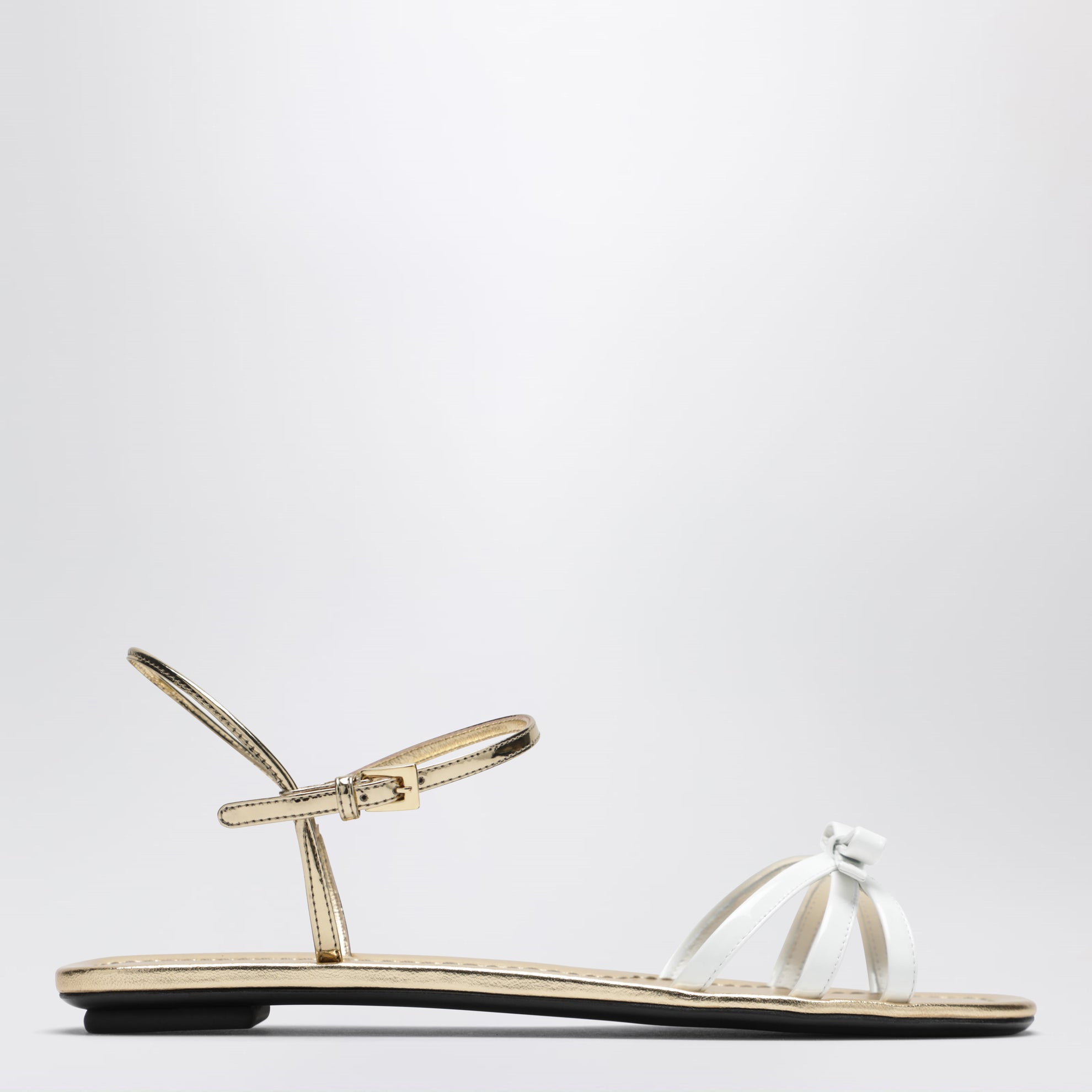White and gold leather sandals with bow