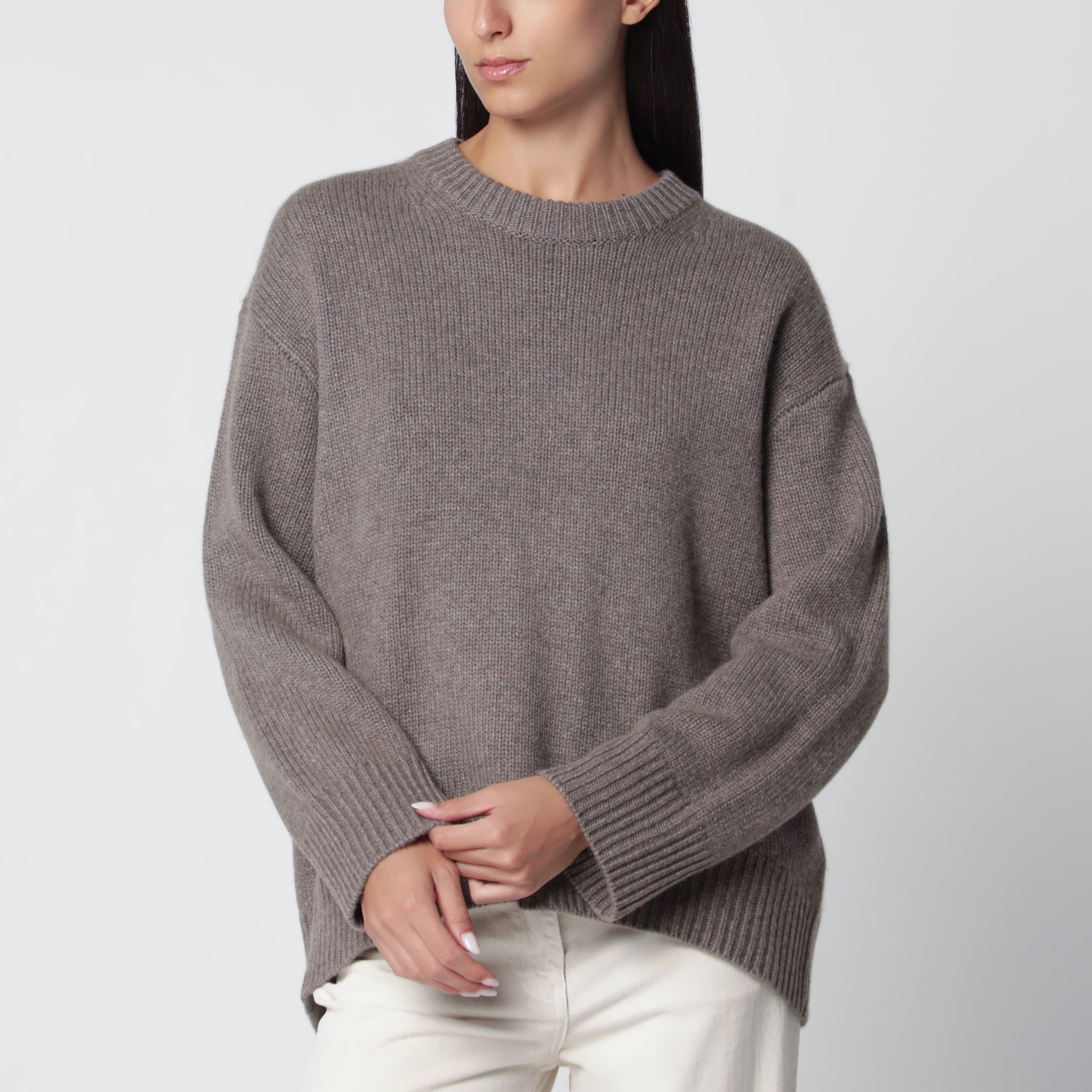 Pull Noor à col rond en cachemire truffe