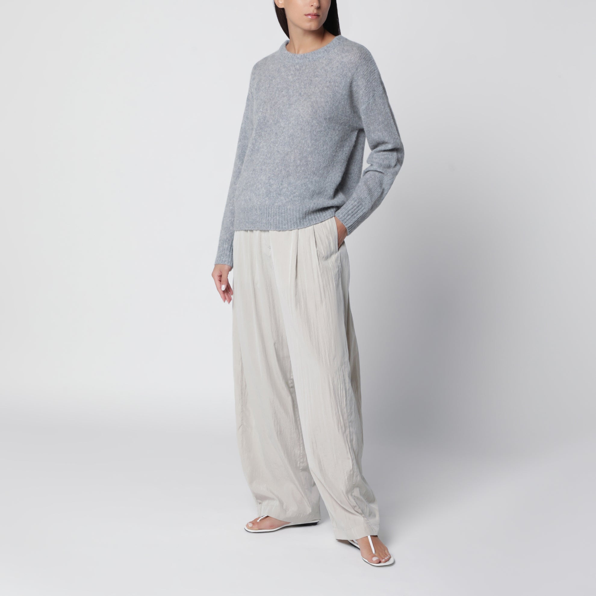 Lova Pullover aus Kaschmir und Seide in Grau