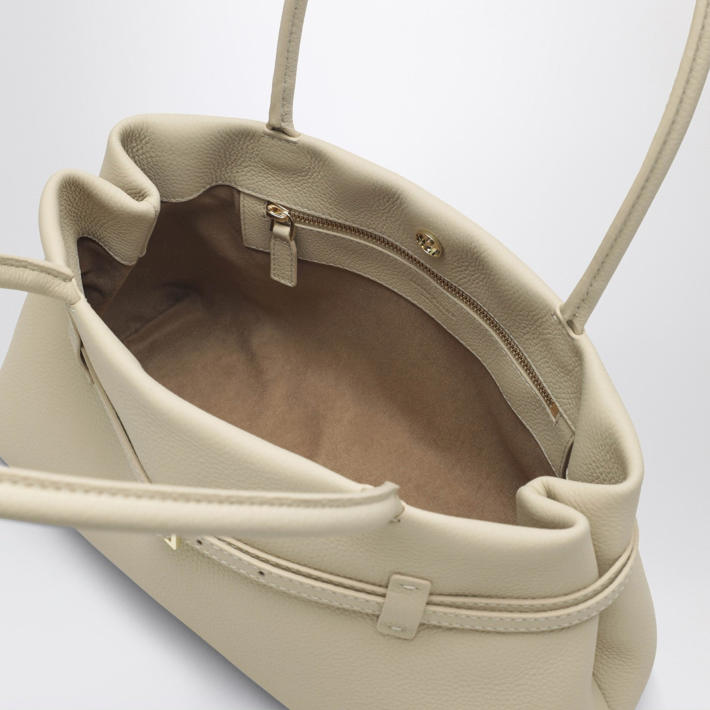 Le Cambon East West vanilla bag