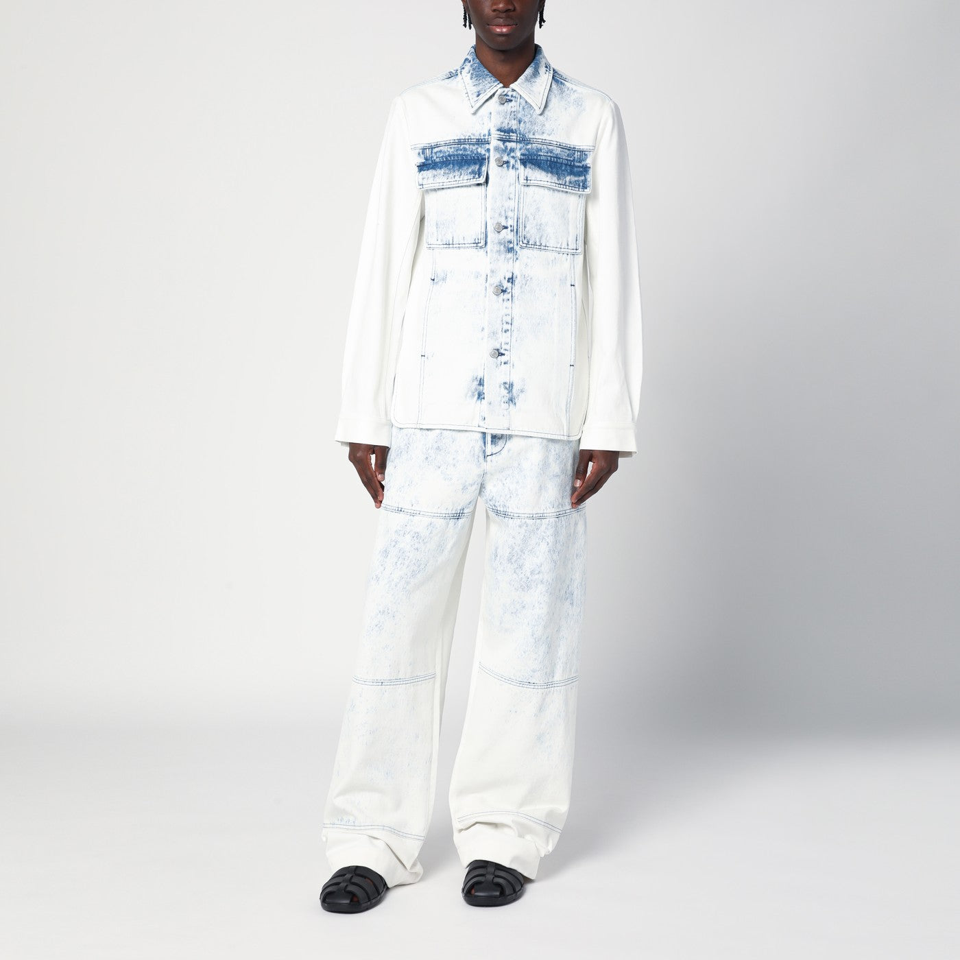 Light blue jeans with drawstring