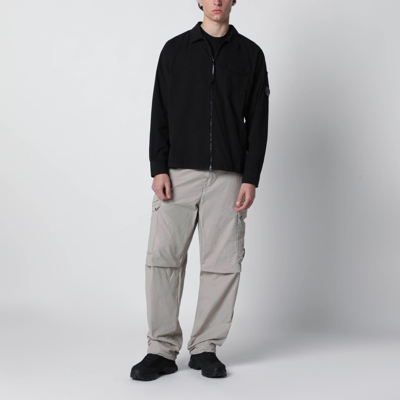 Pantalon cargo gris taupe en coton