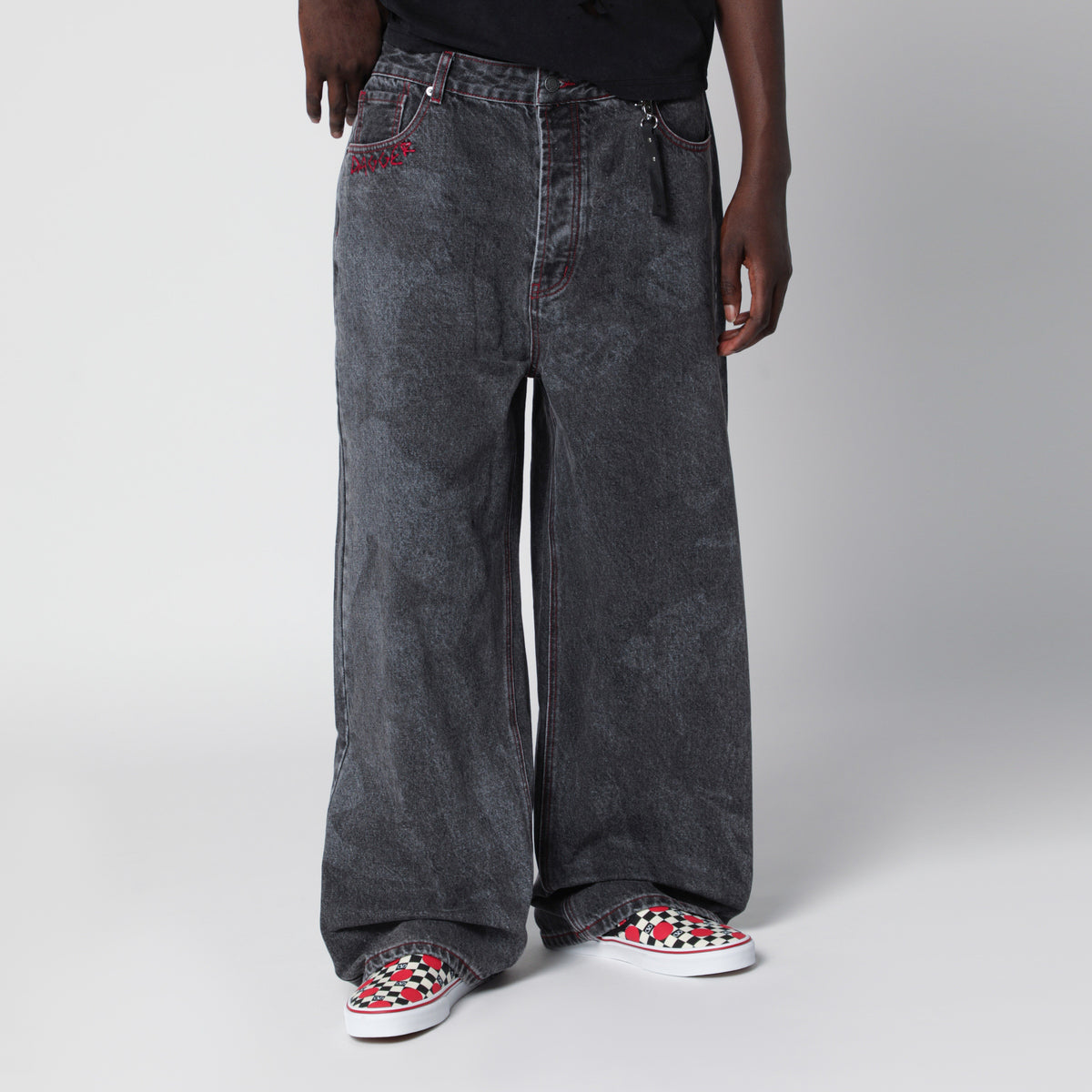 Faded black baggy jeans with vintage effect