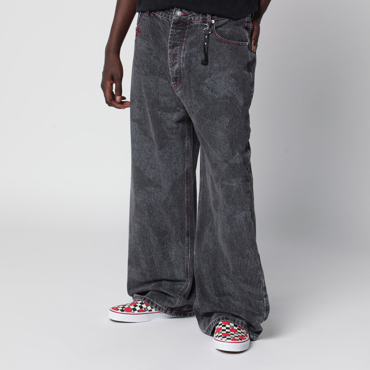 Faded black baggy jeans with vintage effect