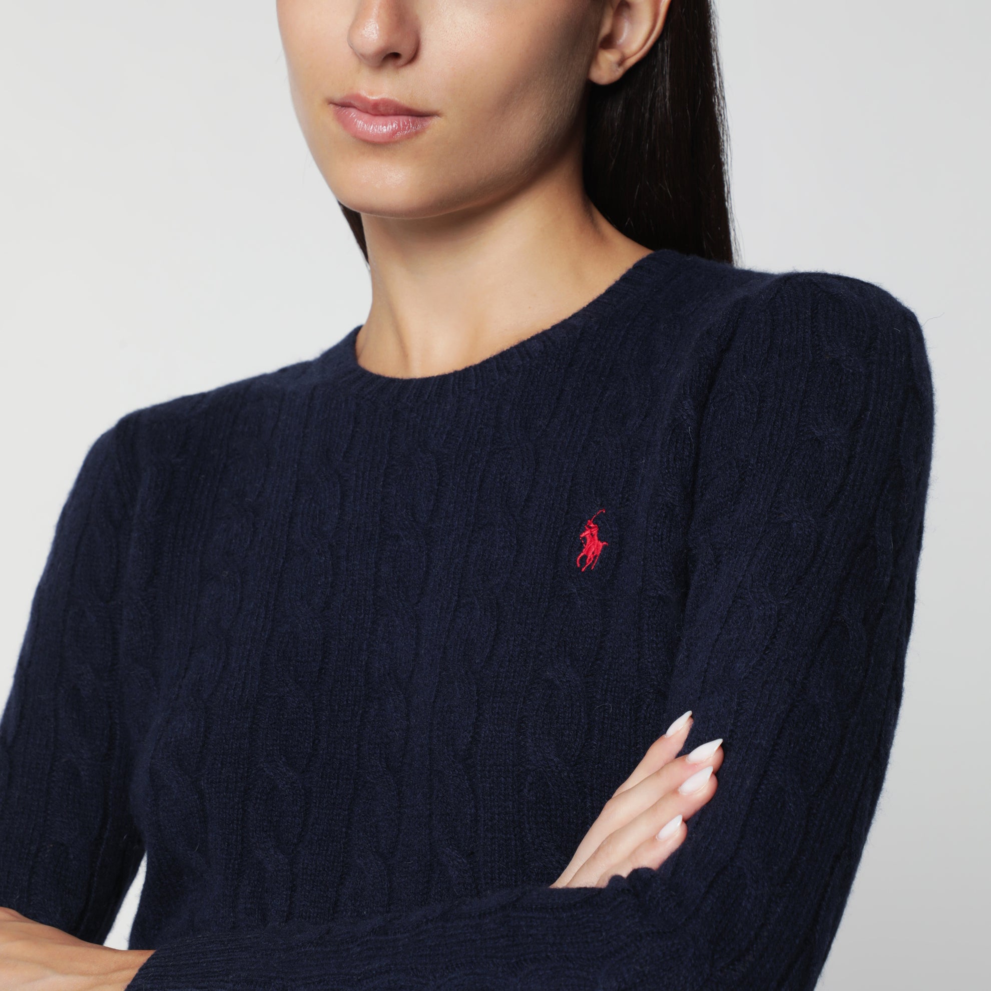 Rundhalspullover aus Wolle und Kaschmir in Hunter Navy