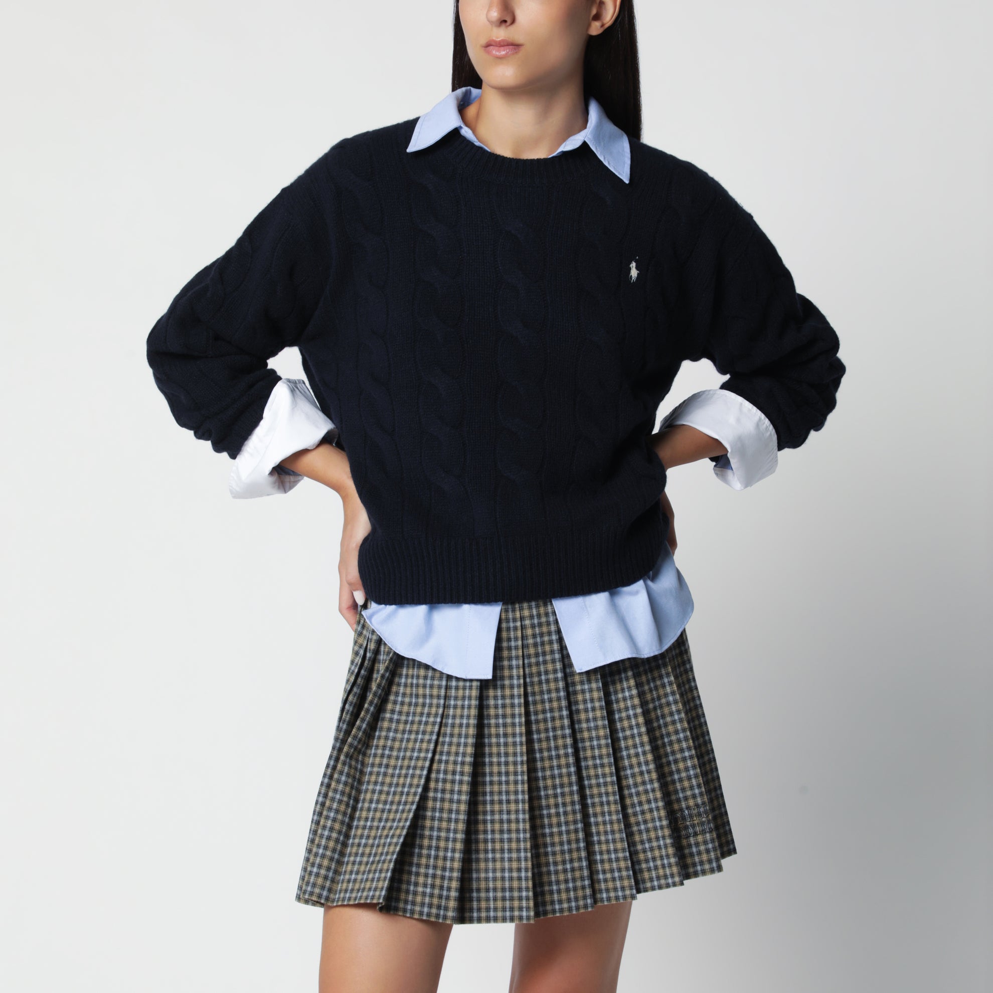 Rundhalspullover aus Wolle und Kaschmir in Hunter Navy