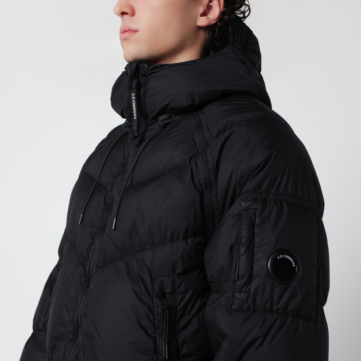 Piumino con cappuccio DD Shell nero in nylon