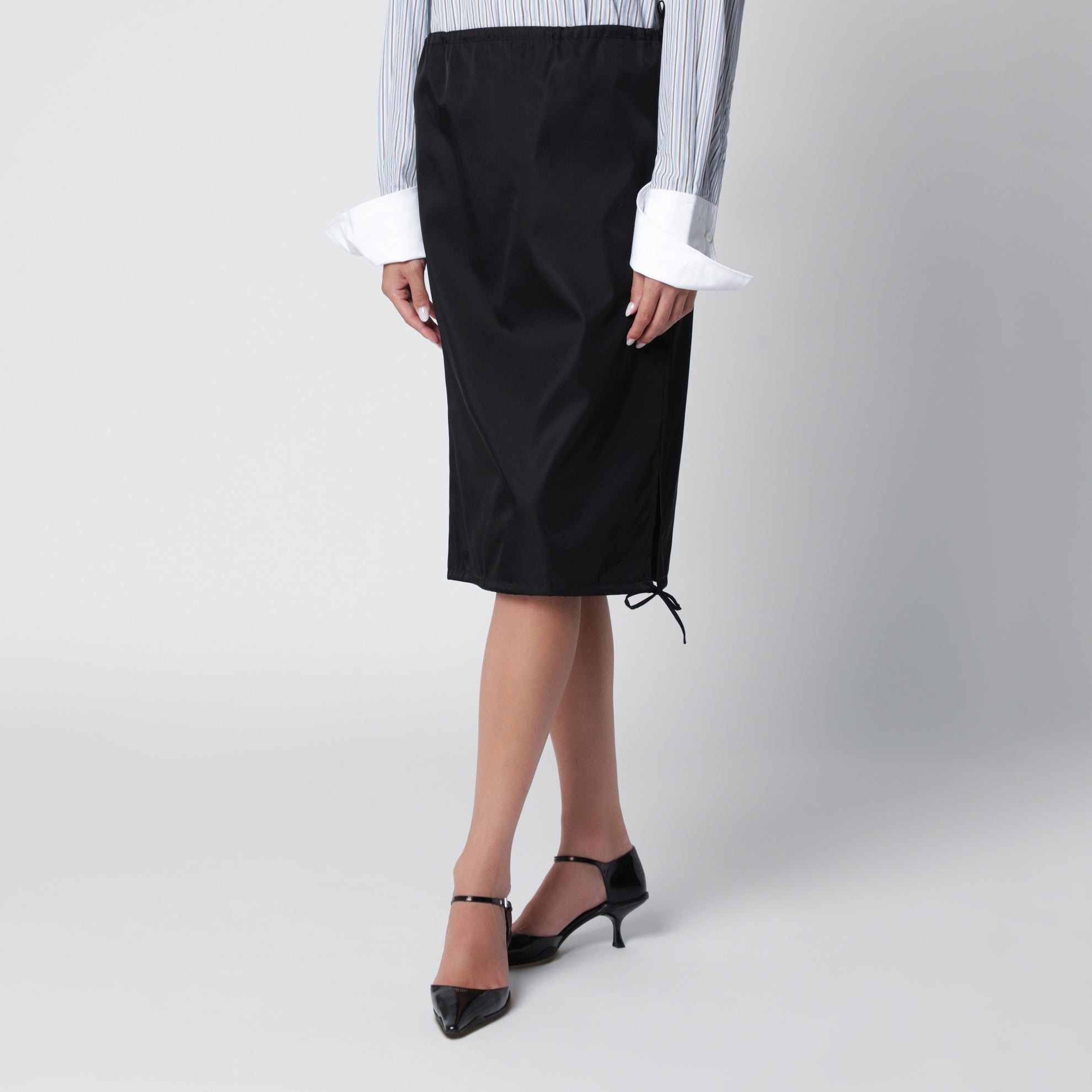 Gonna tubino nera in Re-Nylon