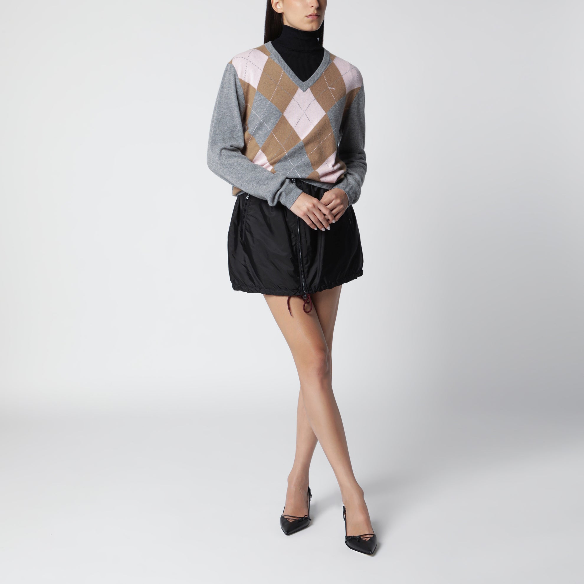 Mini gonna nera in Re-Nylon