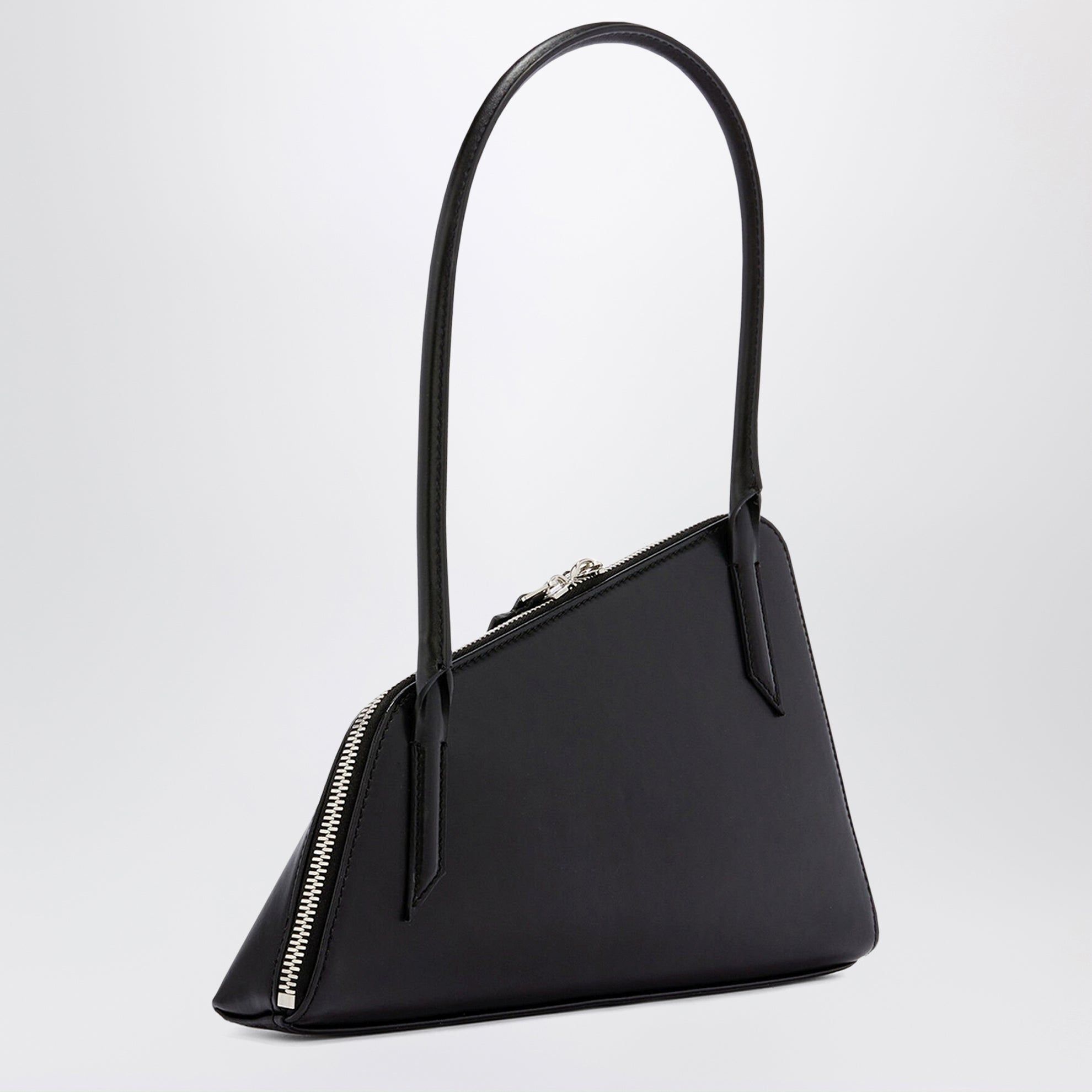 Sunrise bag black in leather