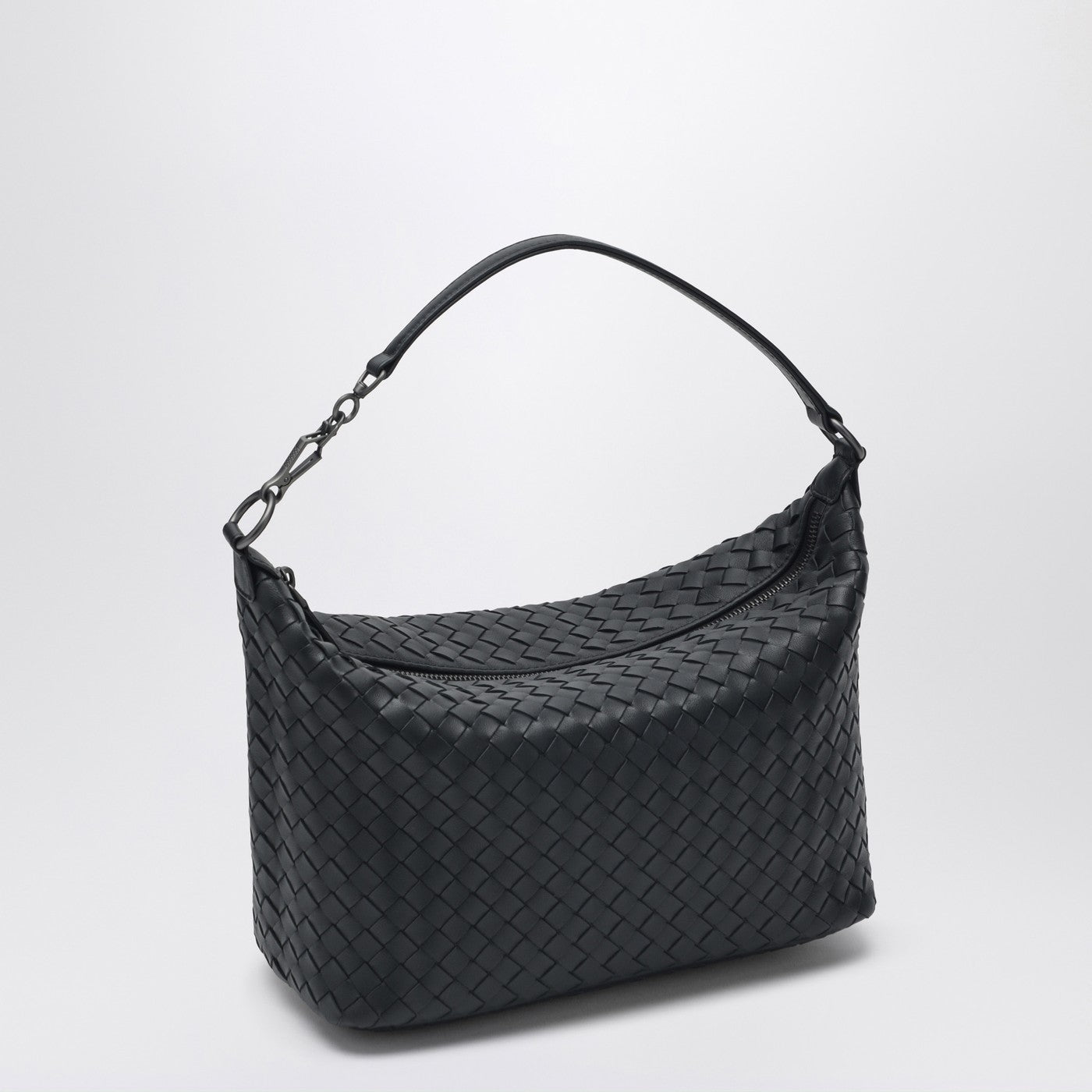 Schwarze Tasche aus Intrecciato-Leder