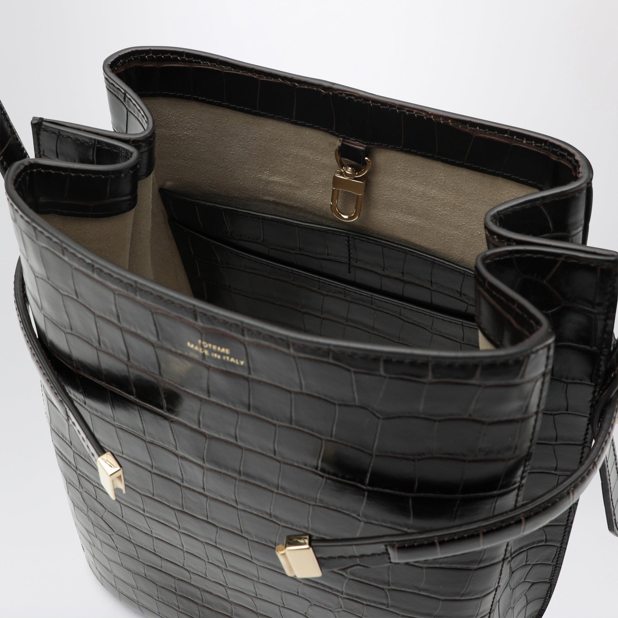 Seau marron en cuir à imprimé crocodile