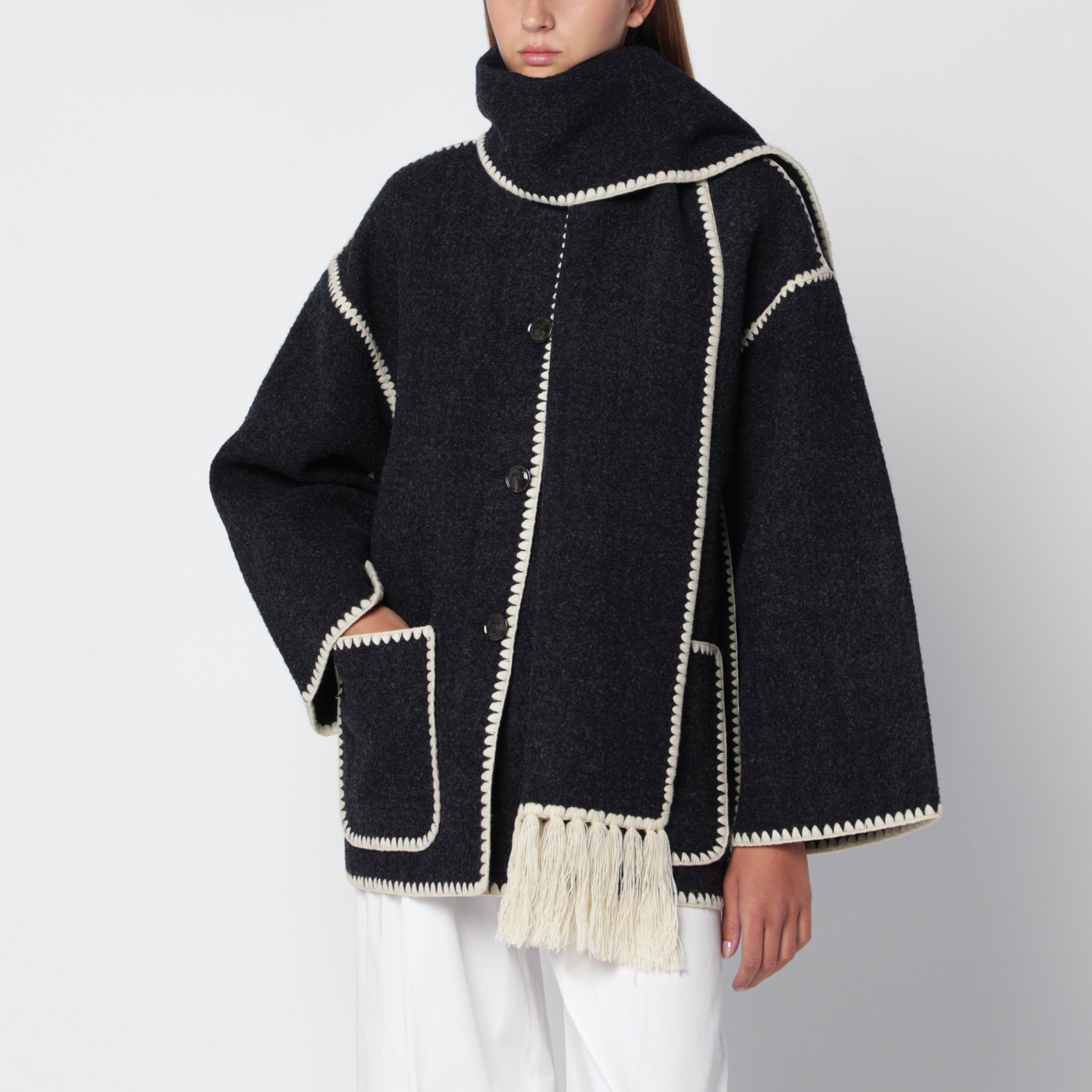 Veste gris foncé chiné avec écharpe