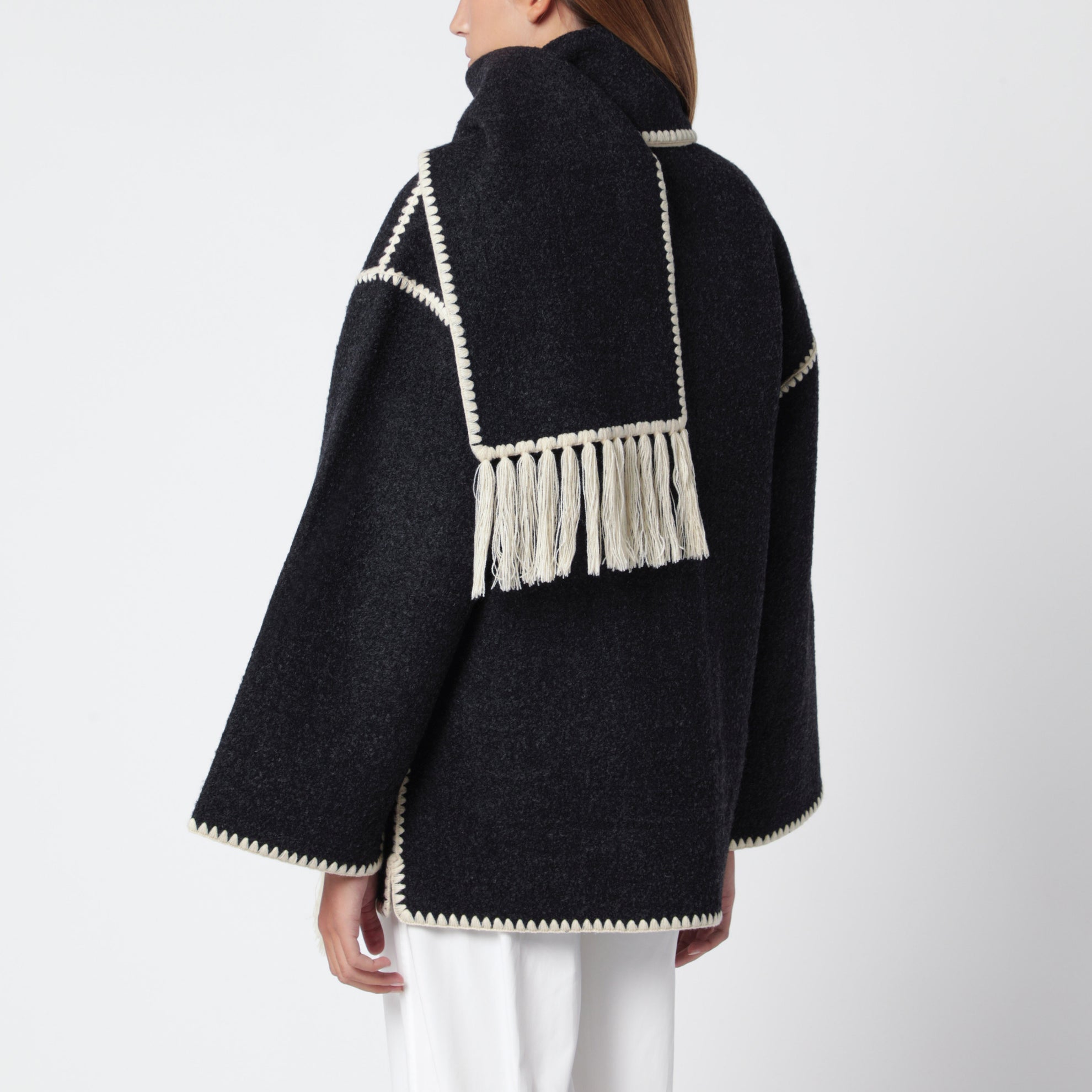 Veste gris foncé chiné avec écharpe
