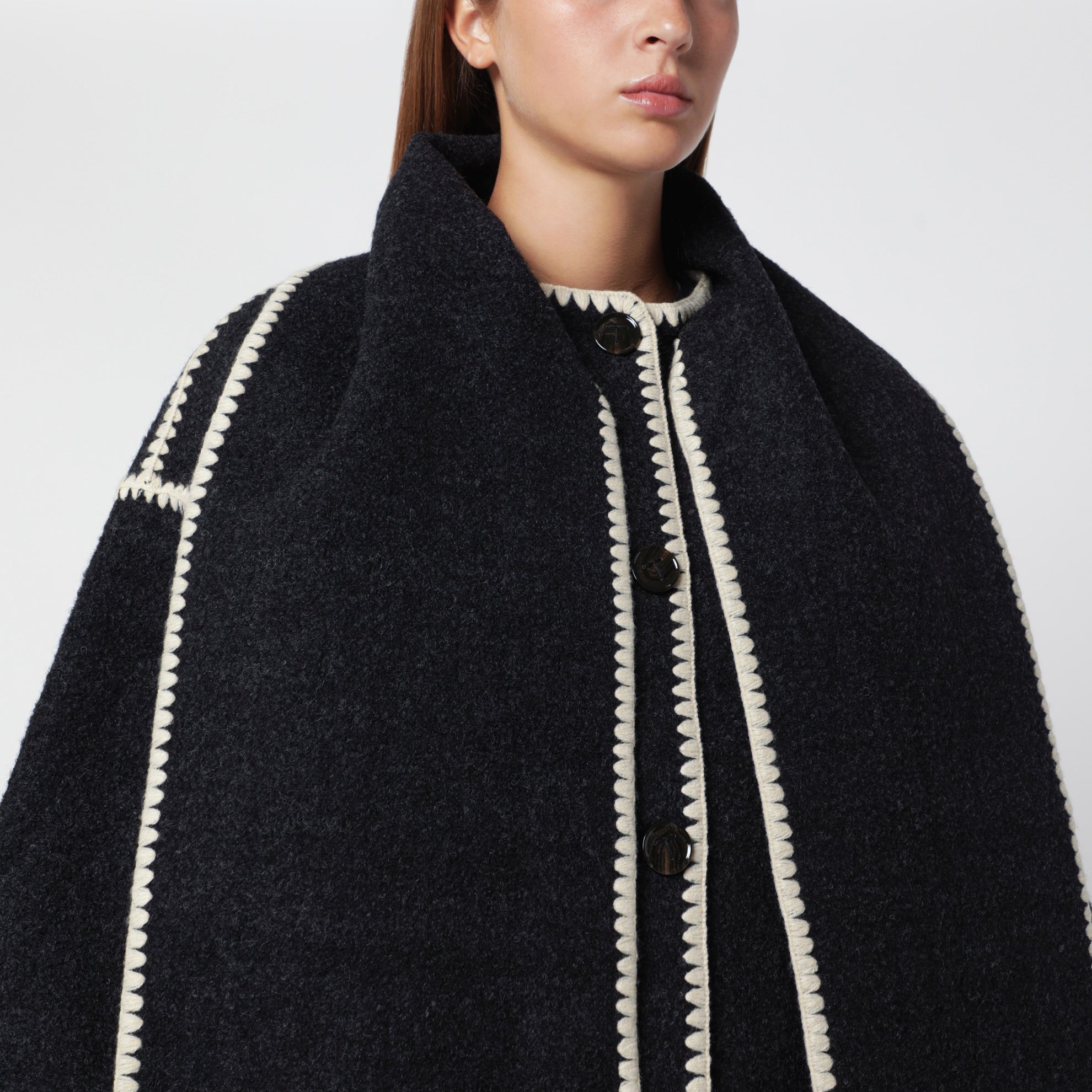 Veste gris foncé chiné avec écharpe