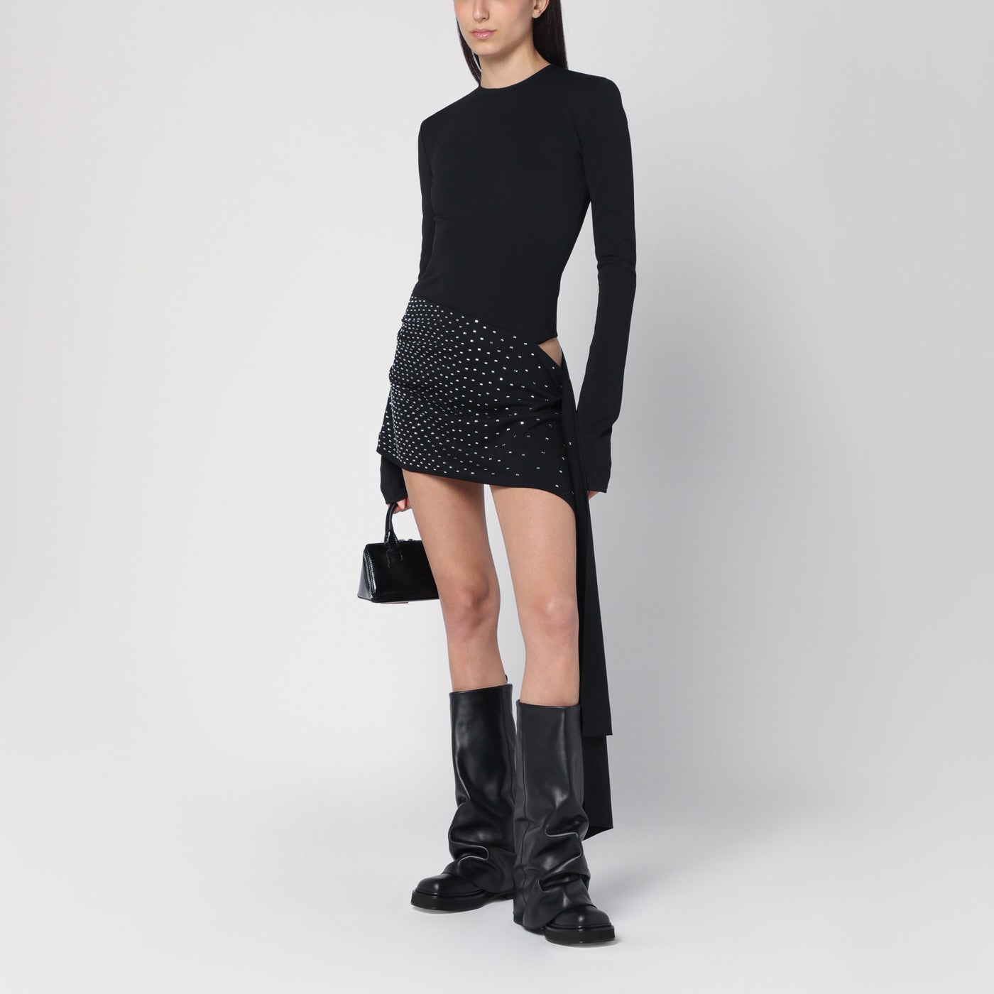 Mini robe noire avec thermostrass