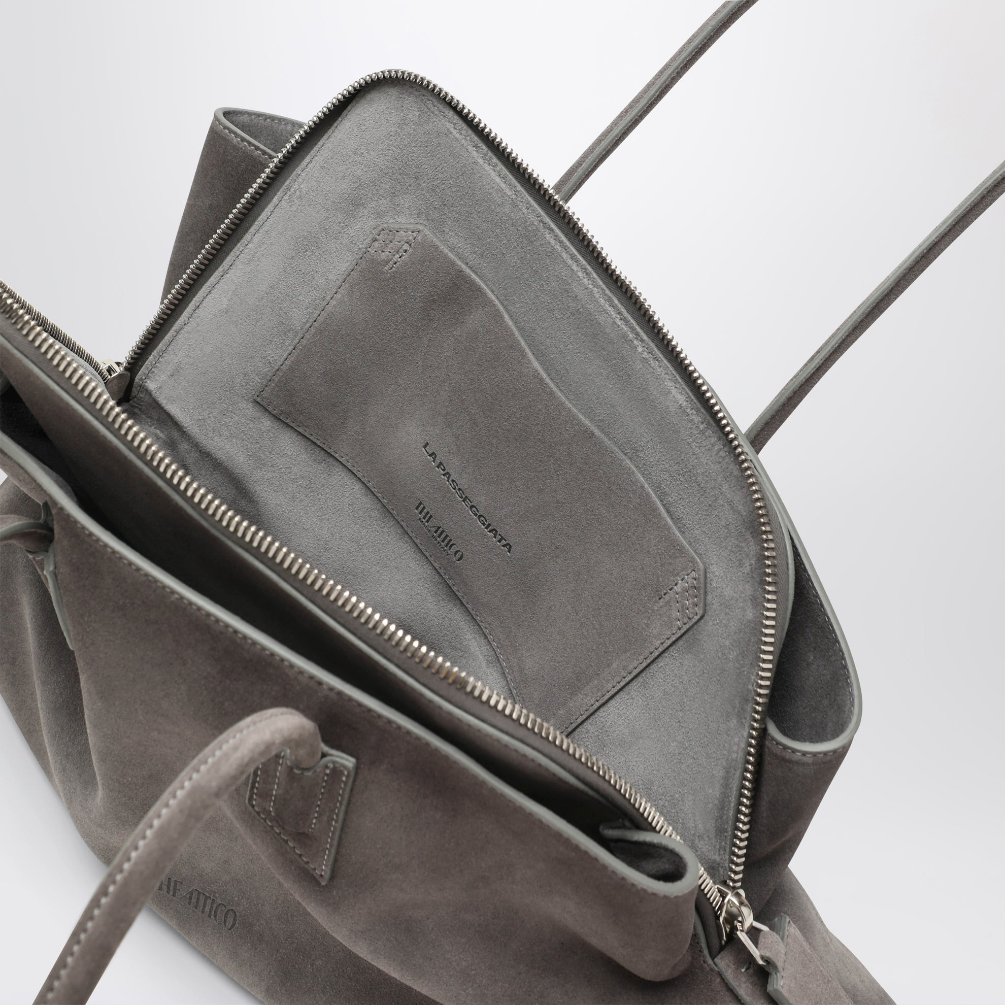 La Passeggiata Medium bag in grey suede
