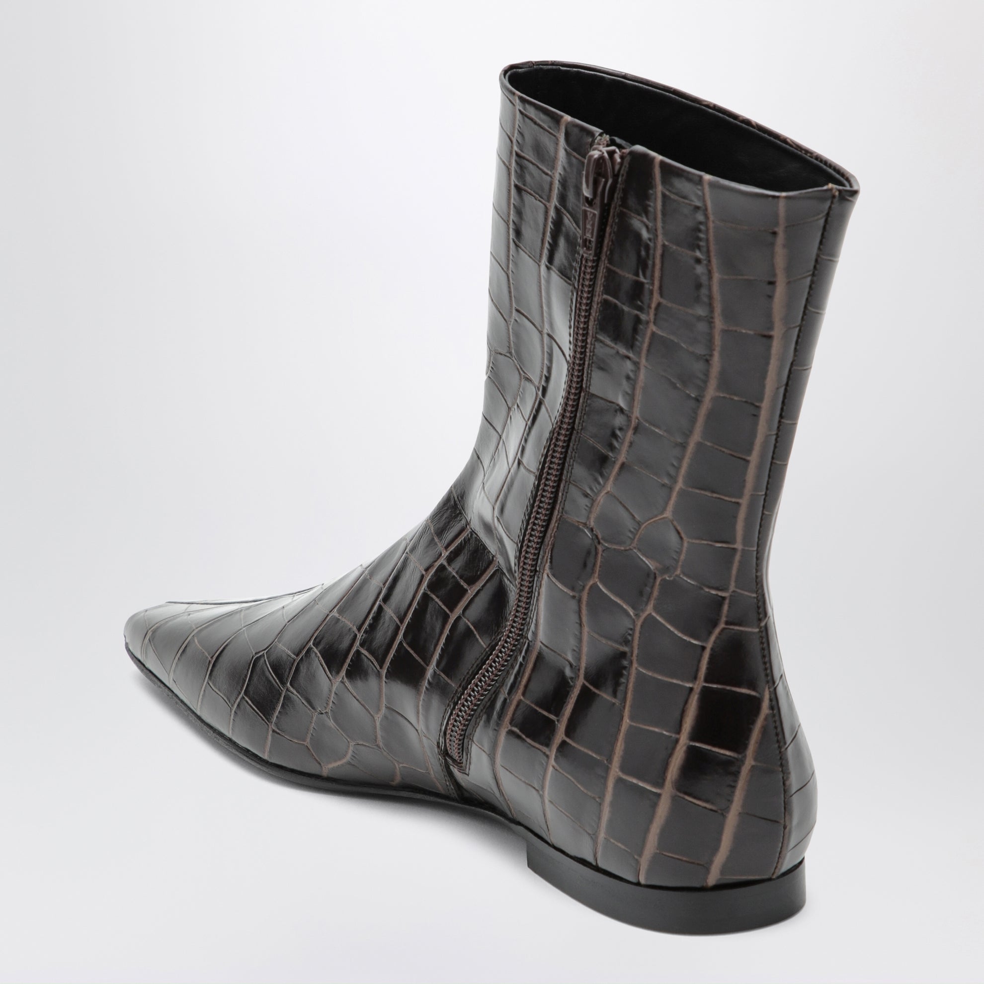 Bottines Chelsea zippées en cuir effet crocodile marron