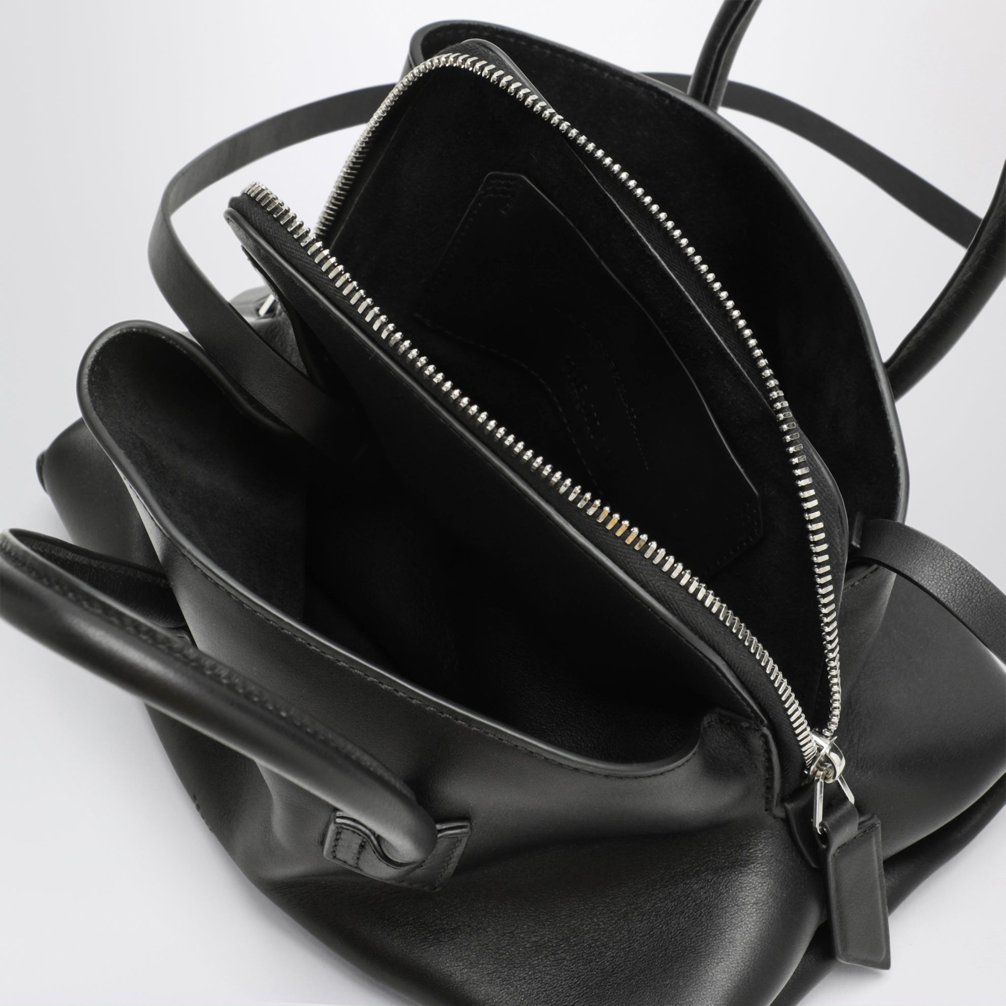 Black leather La Passeggiata Mini bag