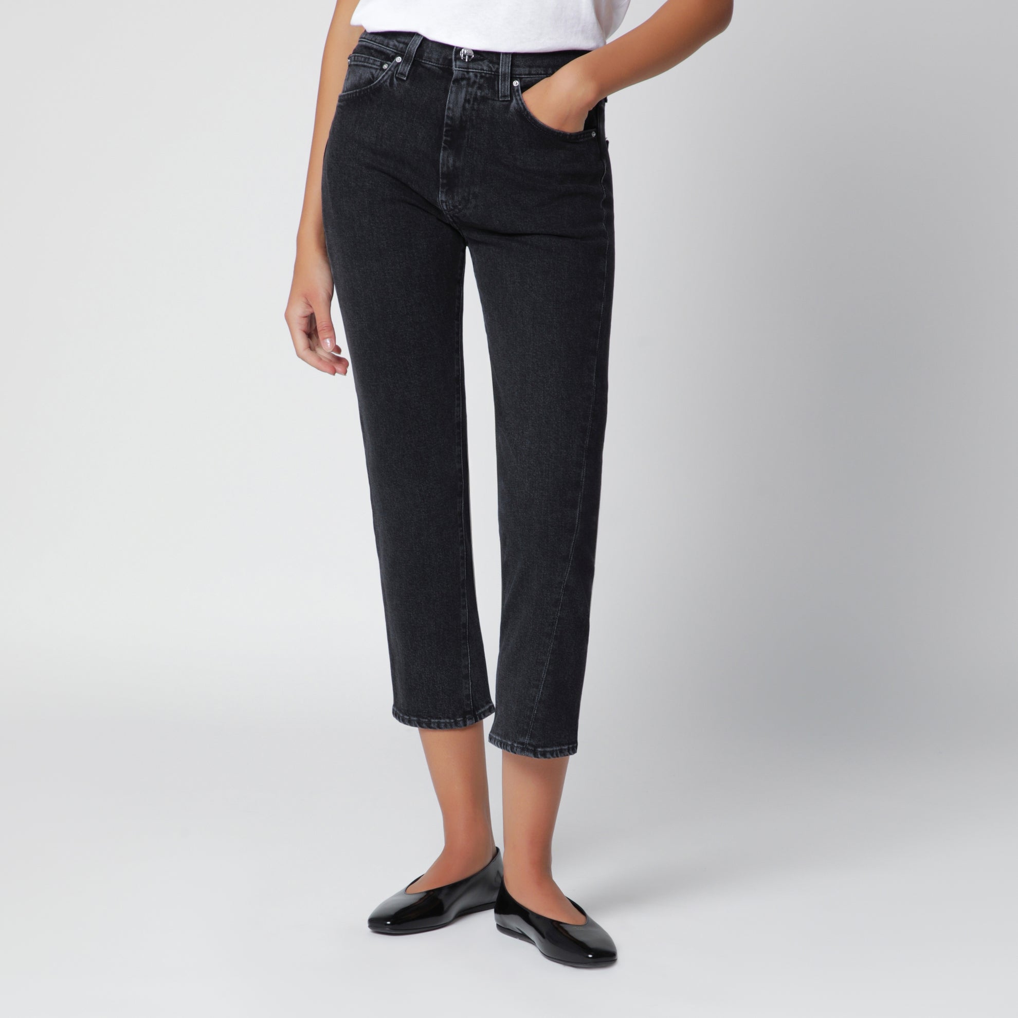 Dunkelgraue knöchellange Jeans mit Washed-Effekt