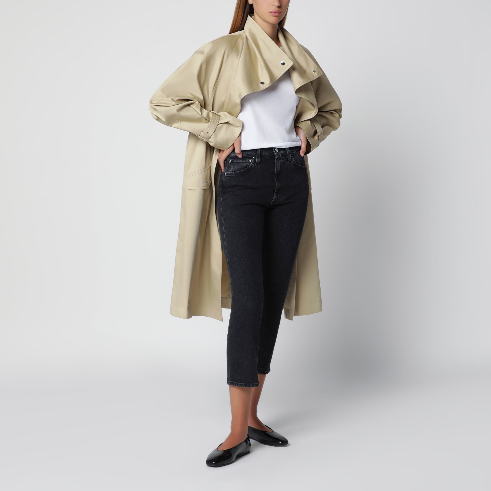 Dunkelgraue knöchellange Jeans mit Washed-Effekt