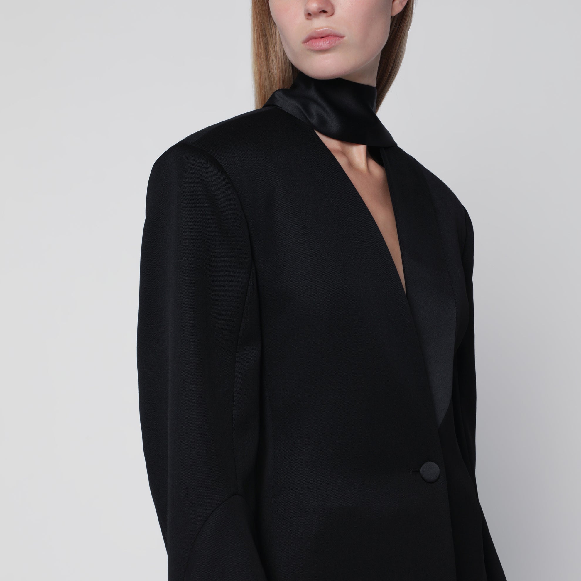 Black virgin wool tuxedo jacket with satin lapels