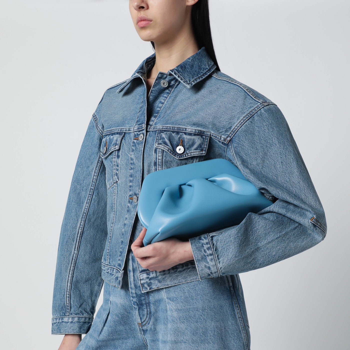 Pochette Tia bleu céruléen