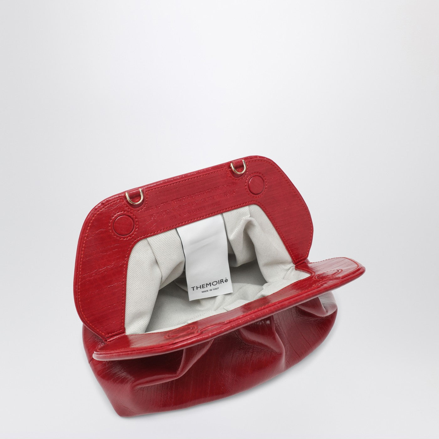 Tia clutch in chili red