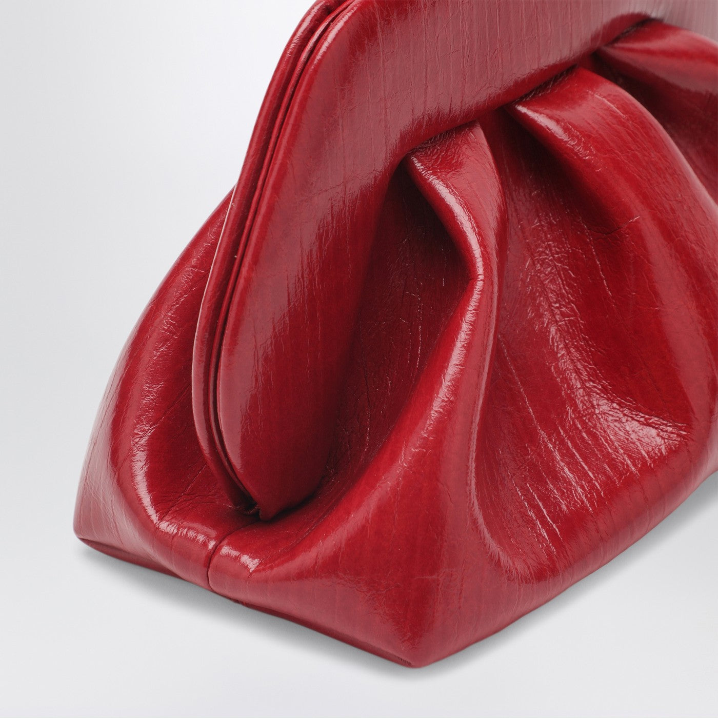 Tia clutch in chili red