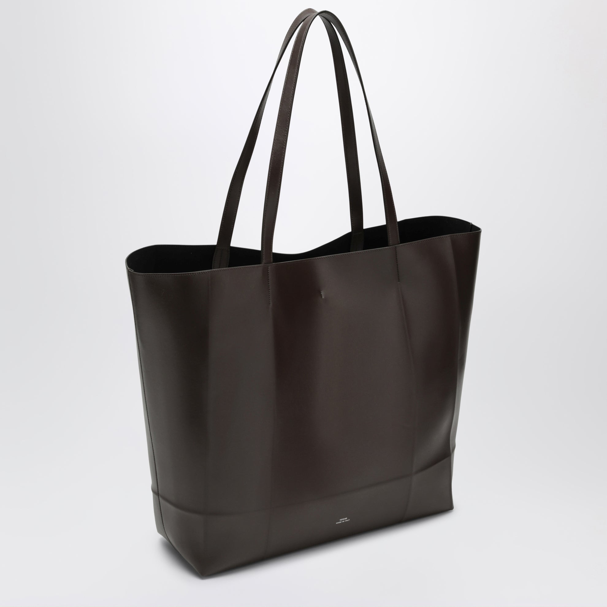 Roam leather tote bag in brown