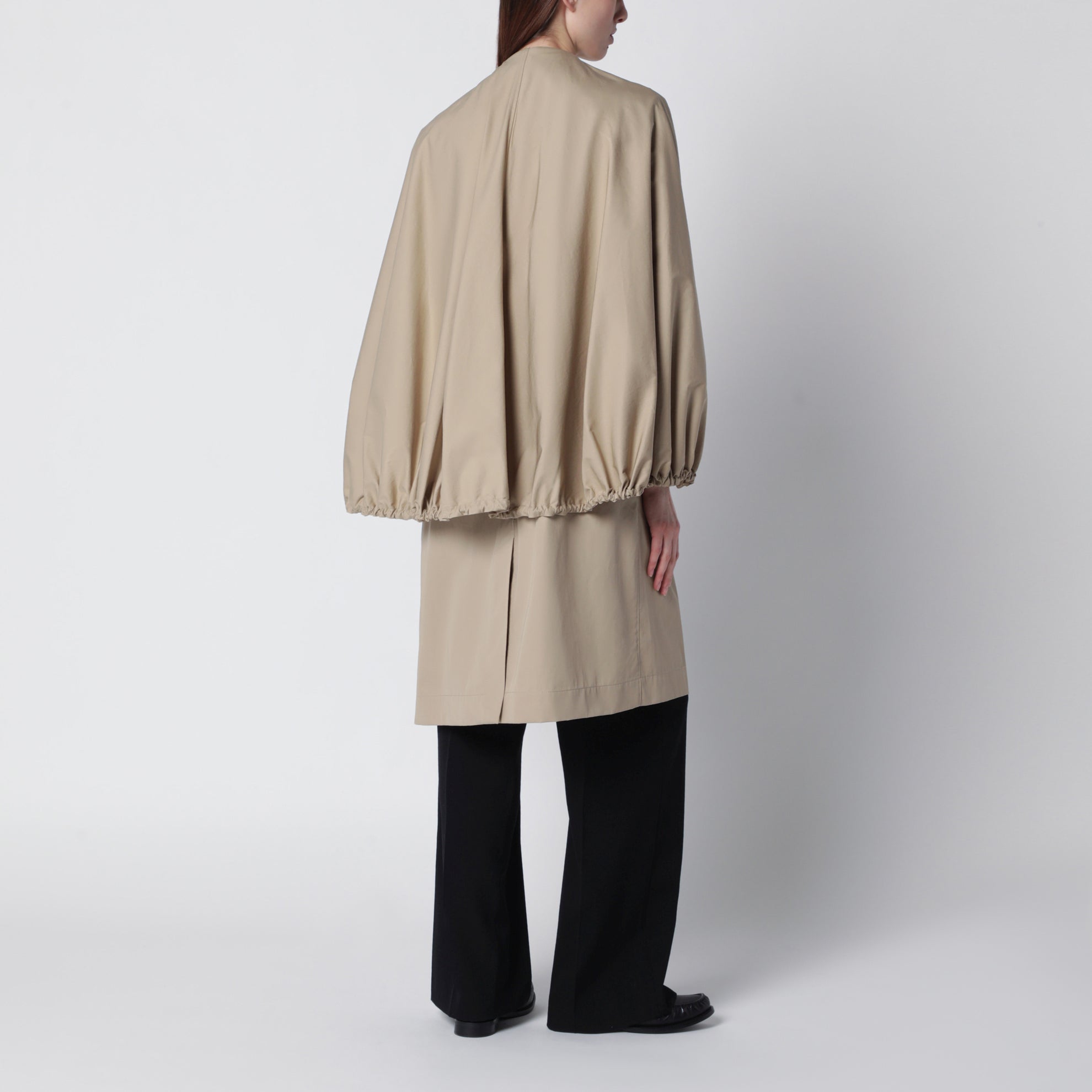 Cappotto a mantella beige in cotone