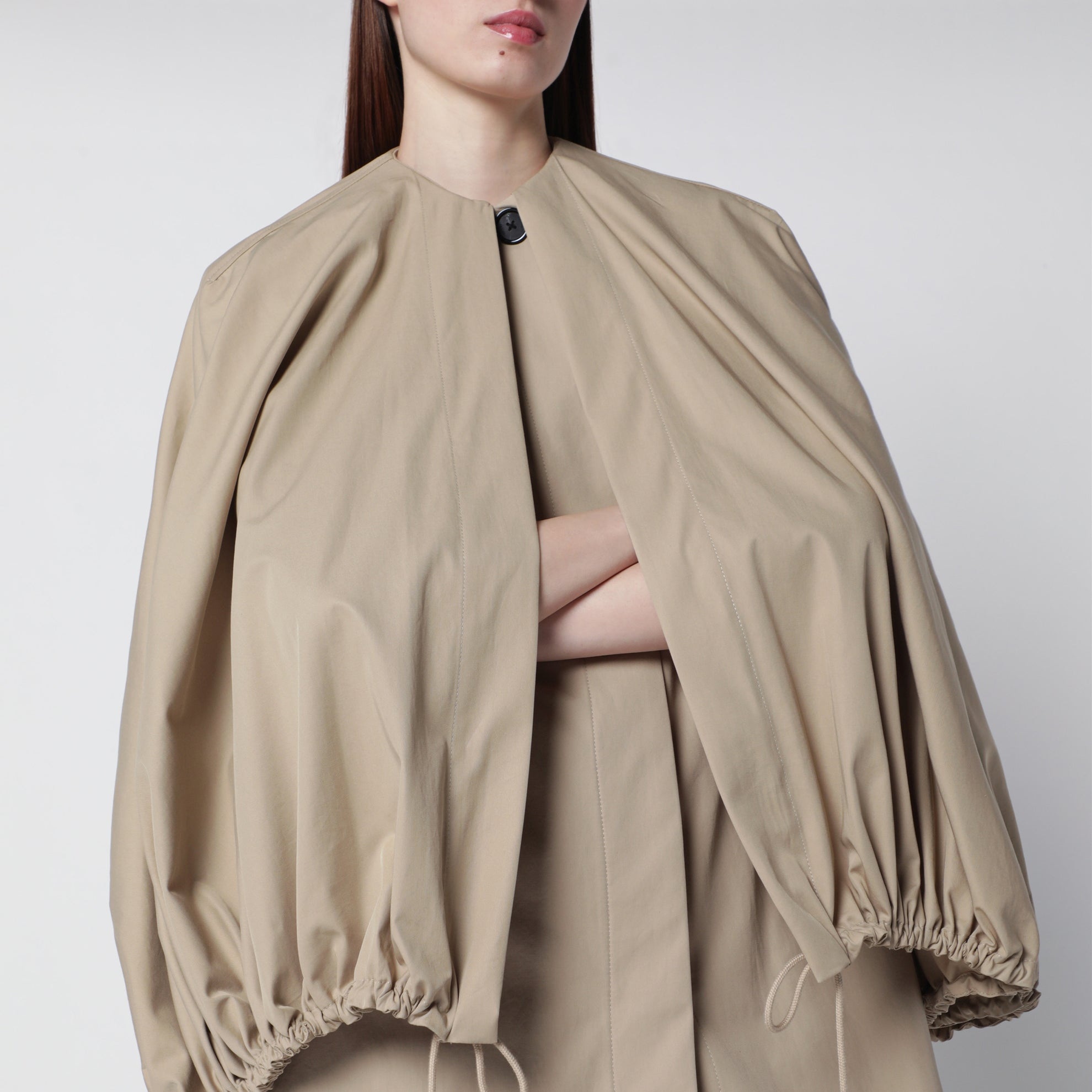 Cappotto a mantella beige in cotone