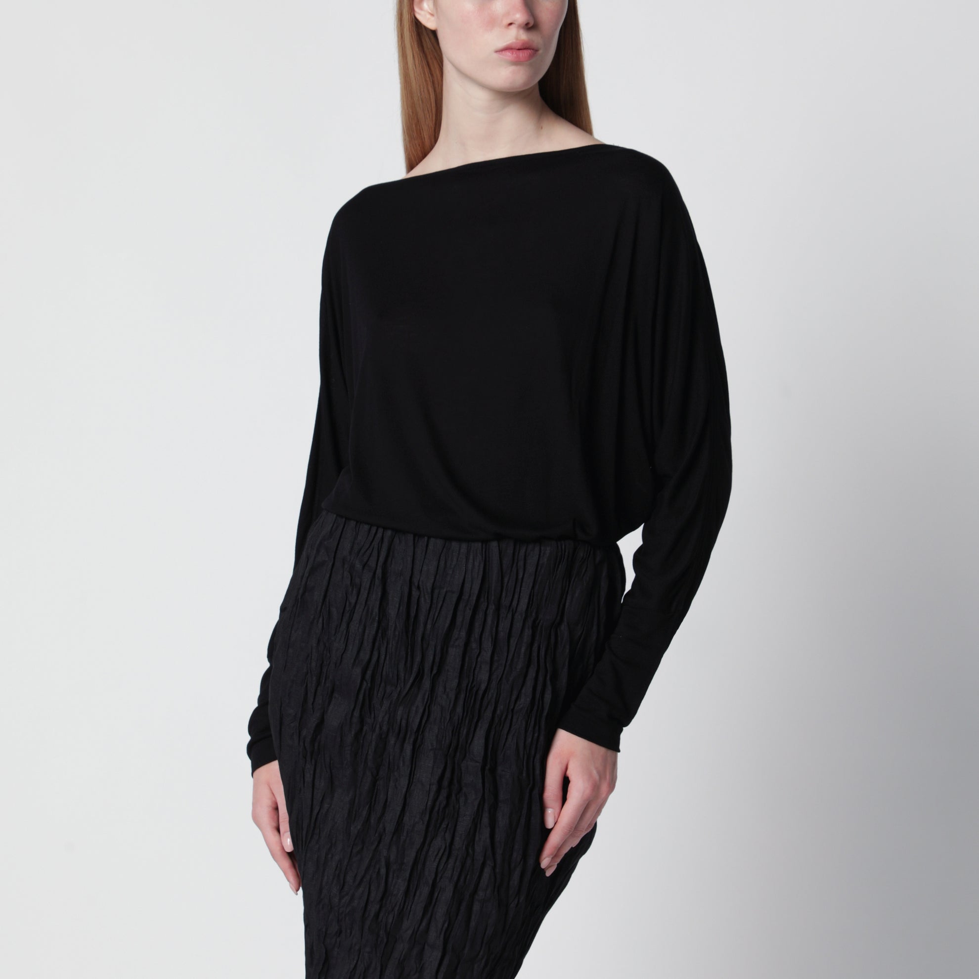 Maglia nera in jersey di viscosa