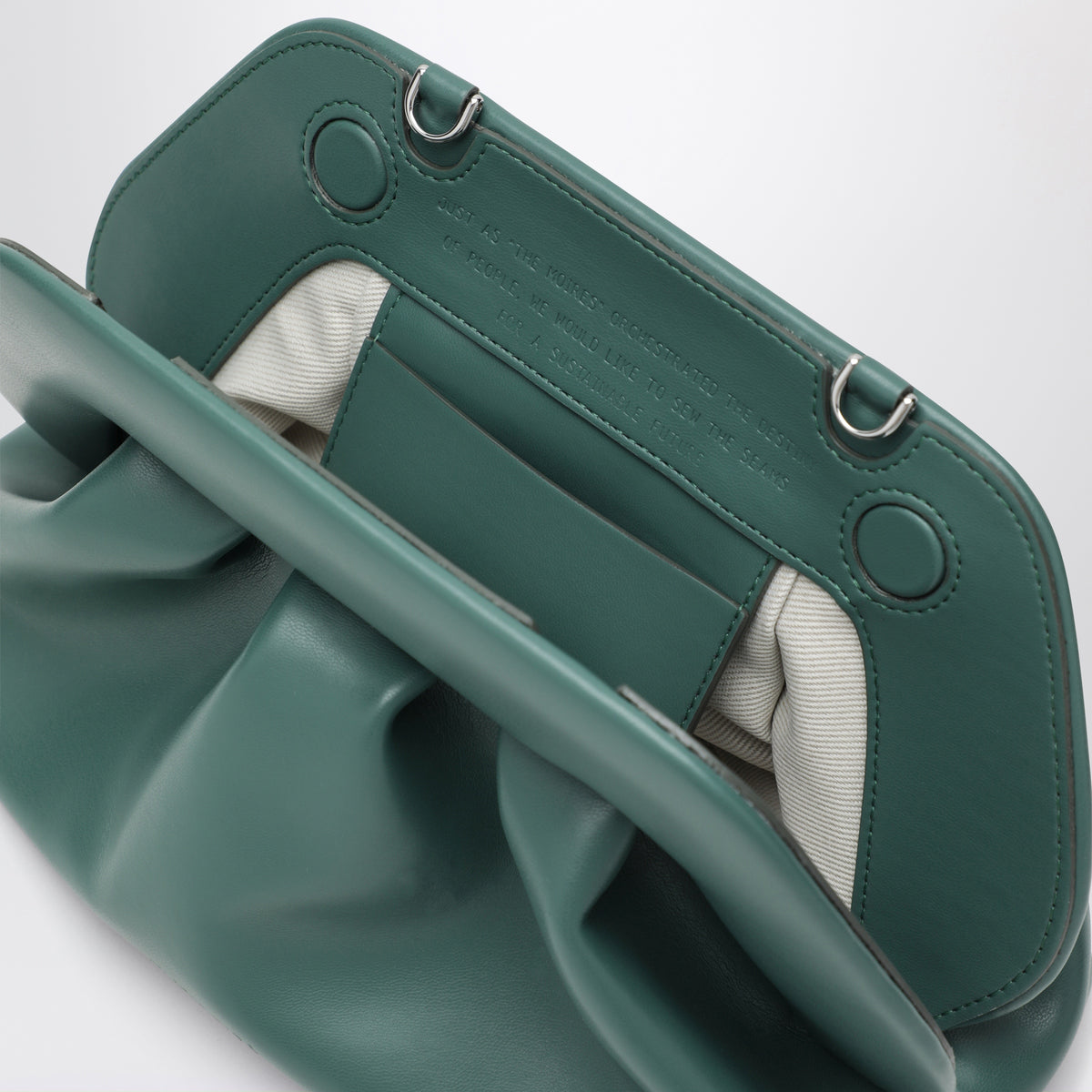 Pochette en cuir de veau vert Bios