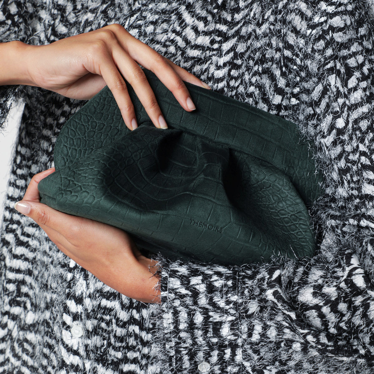 Pochette Bios verde pino in ecopelle effetto coccodrillo
