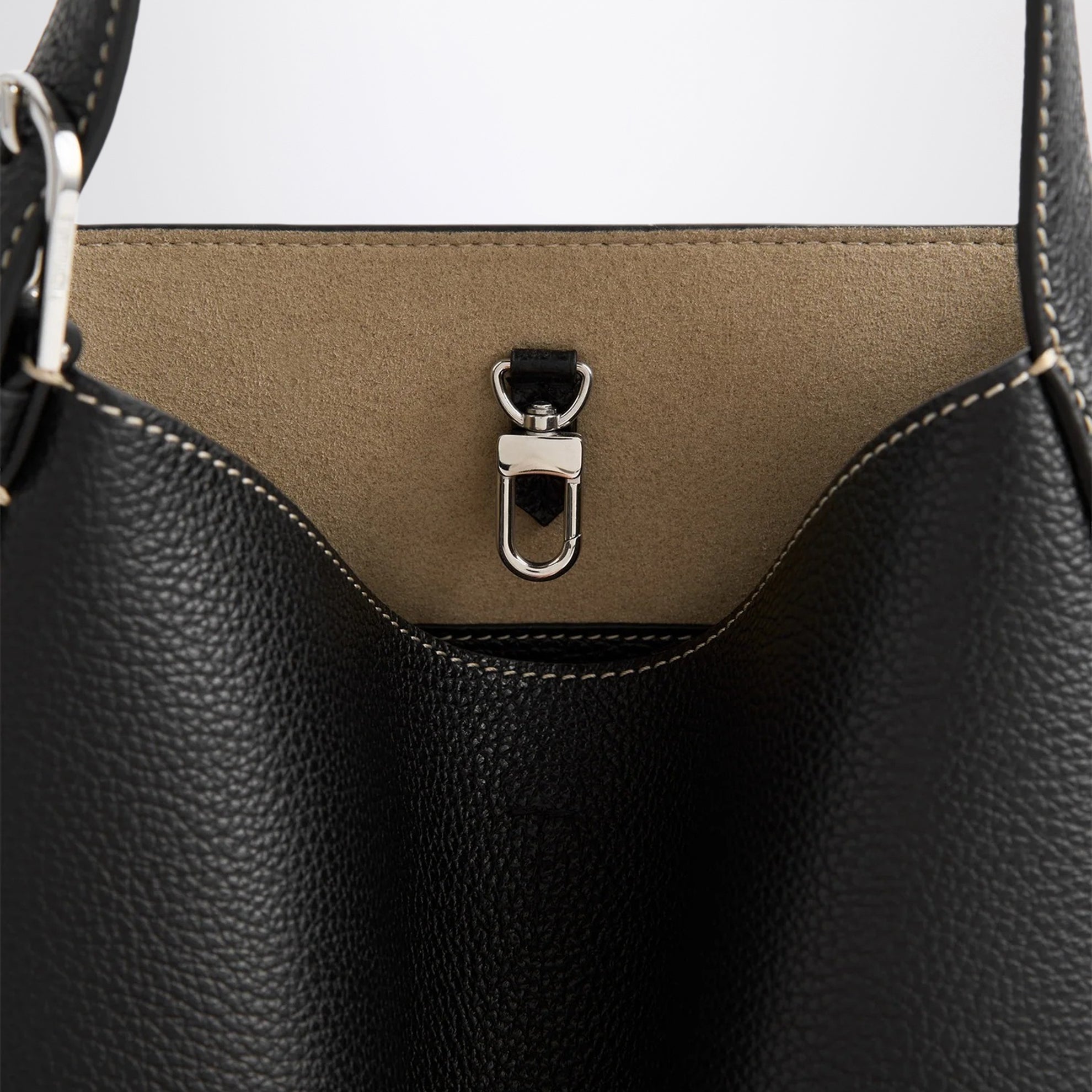 Petit sac tote Belted noir en cuir grainé