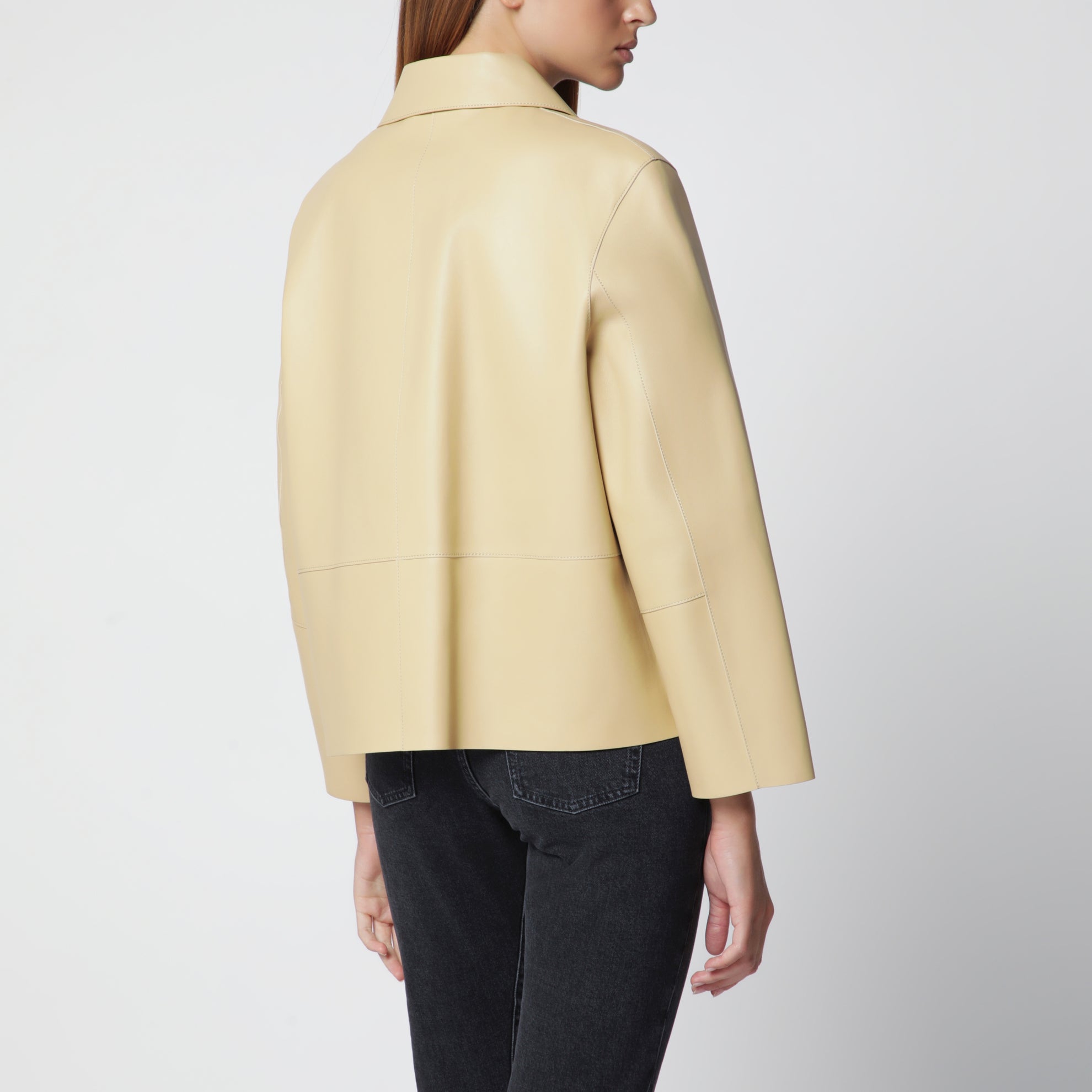 Jacke aus hellbeigem Lammleder